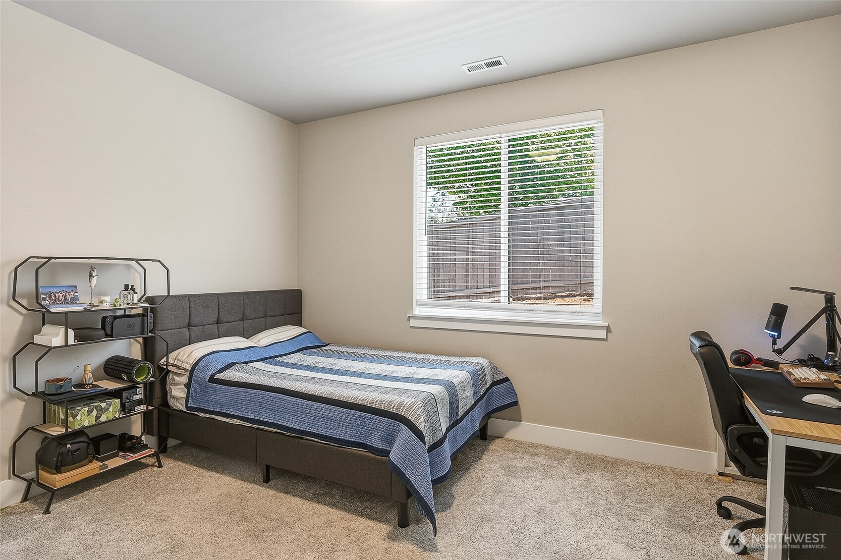 19226 139th Place Property Photo 16
