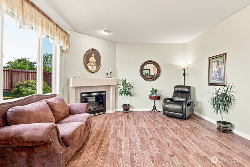 5103 80th Street Property Photo 10