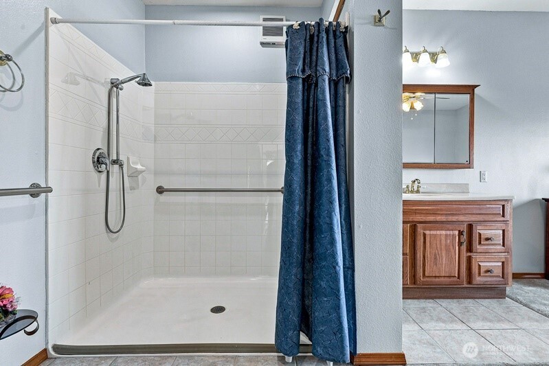 5103 80th Street Property Photo 20