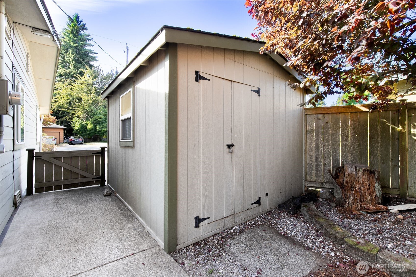 20630 8th Avenue Property Photo 26