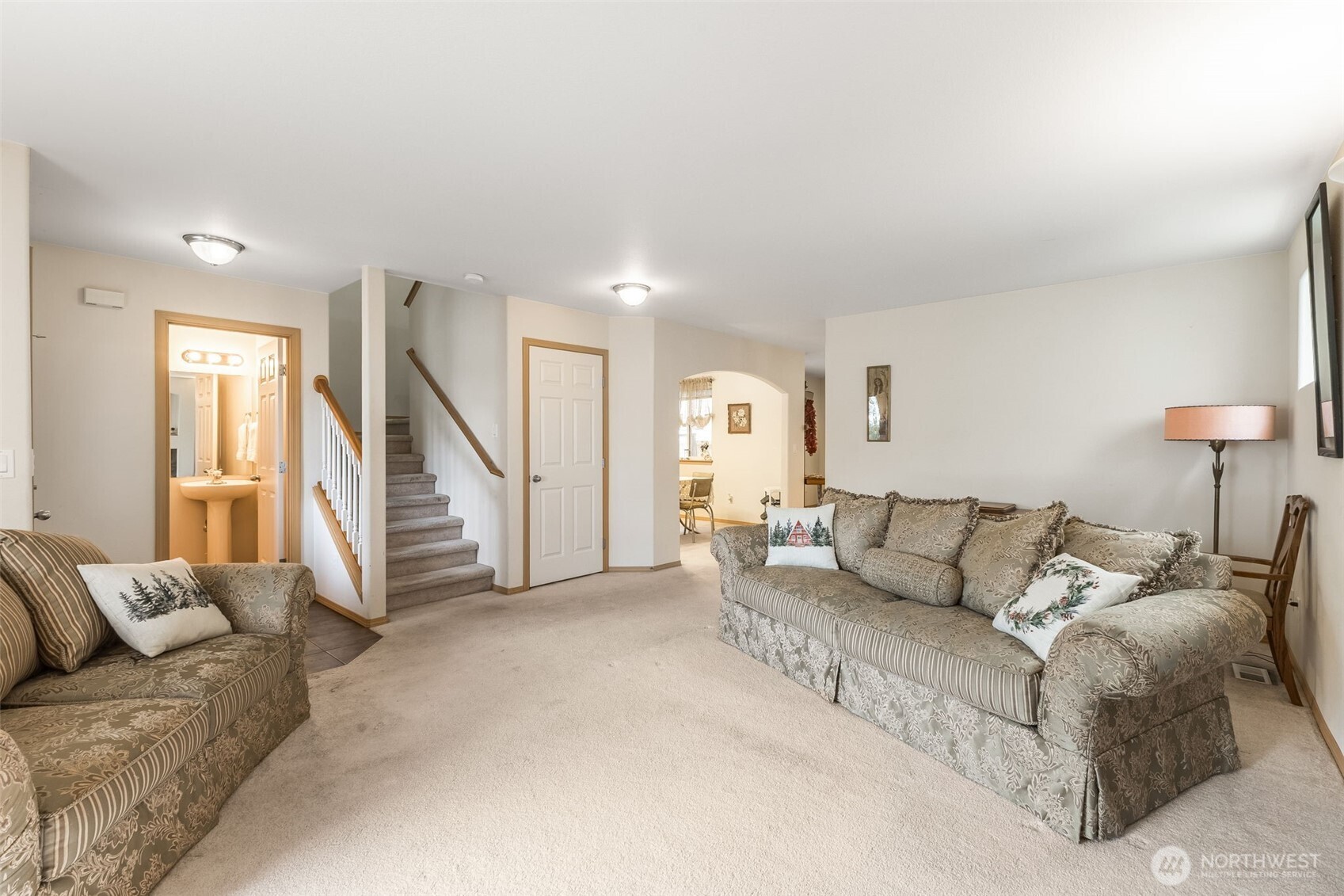 18311 96th Avenue Property Photo 2