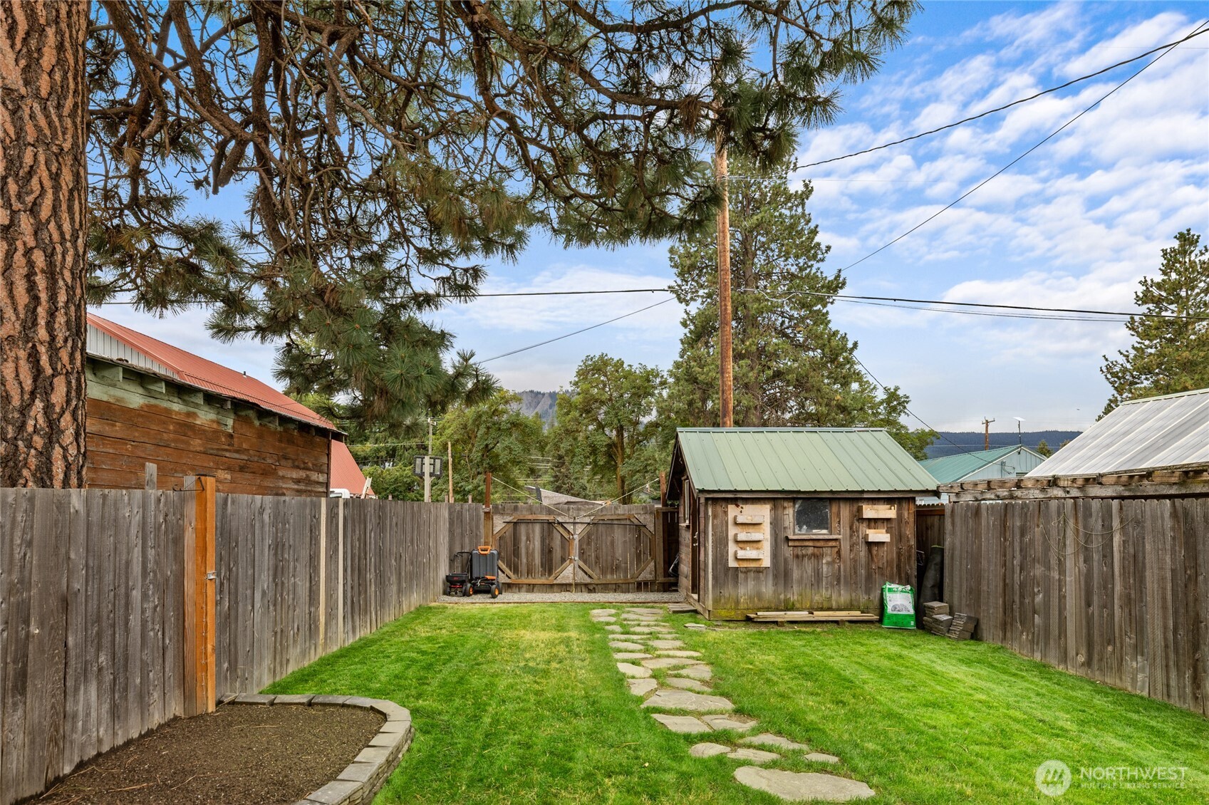 611 Cleveland Avenue Property Photo 8