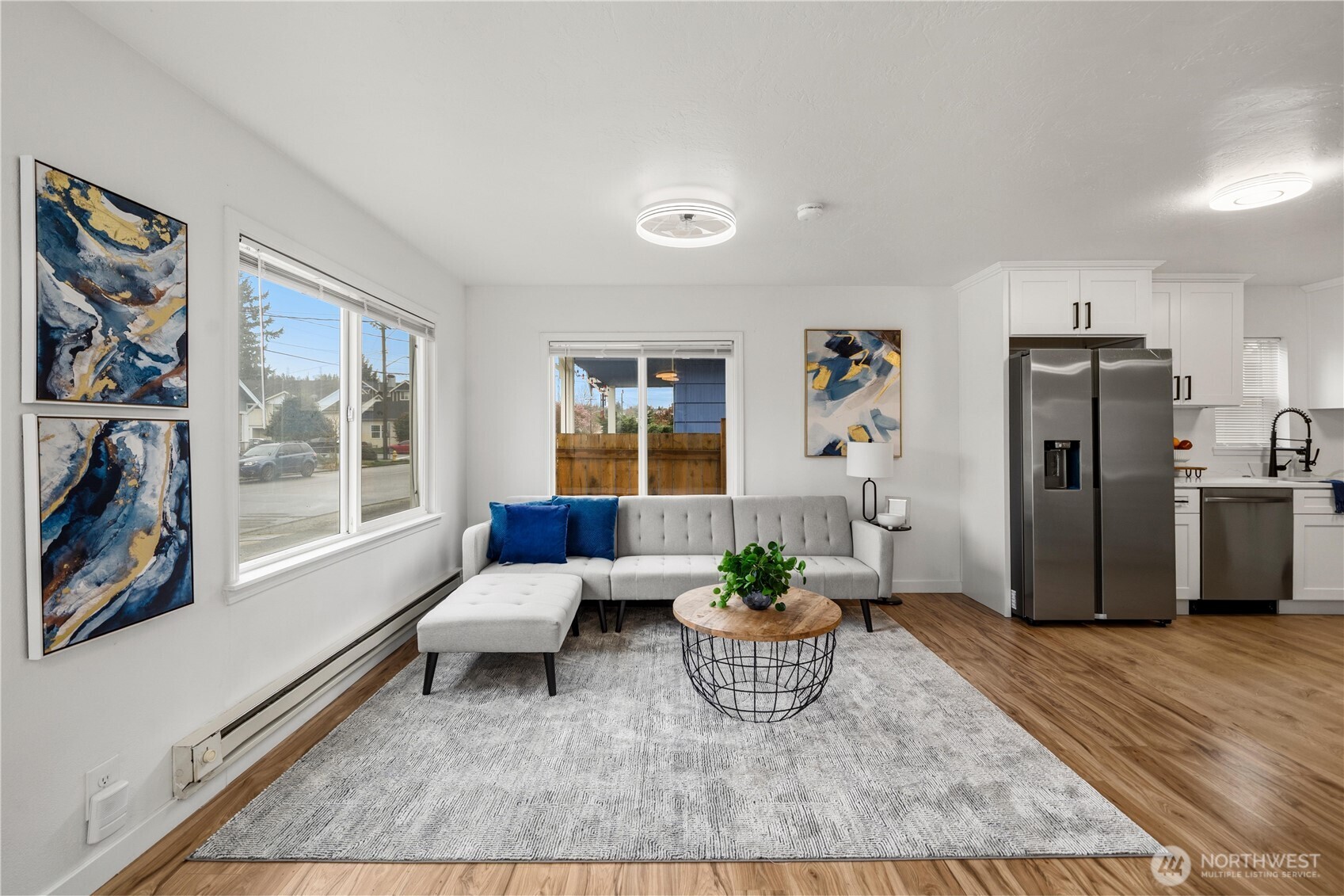 535 Morris Avenue Property Photo 3