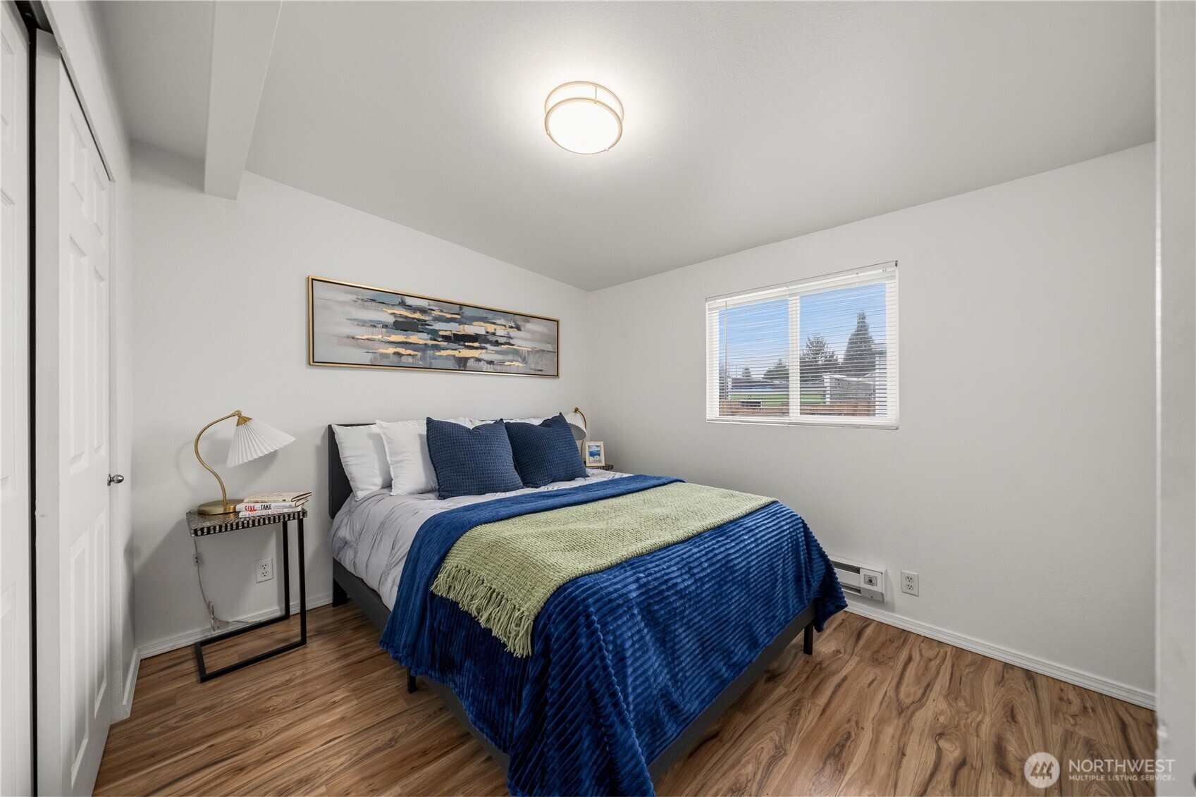 535 Morris Avenue Property Photo 14