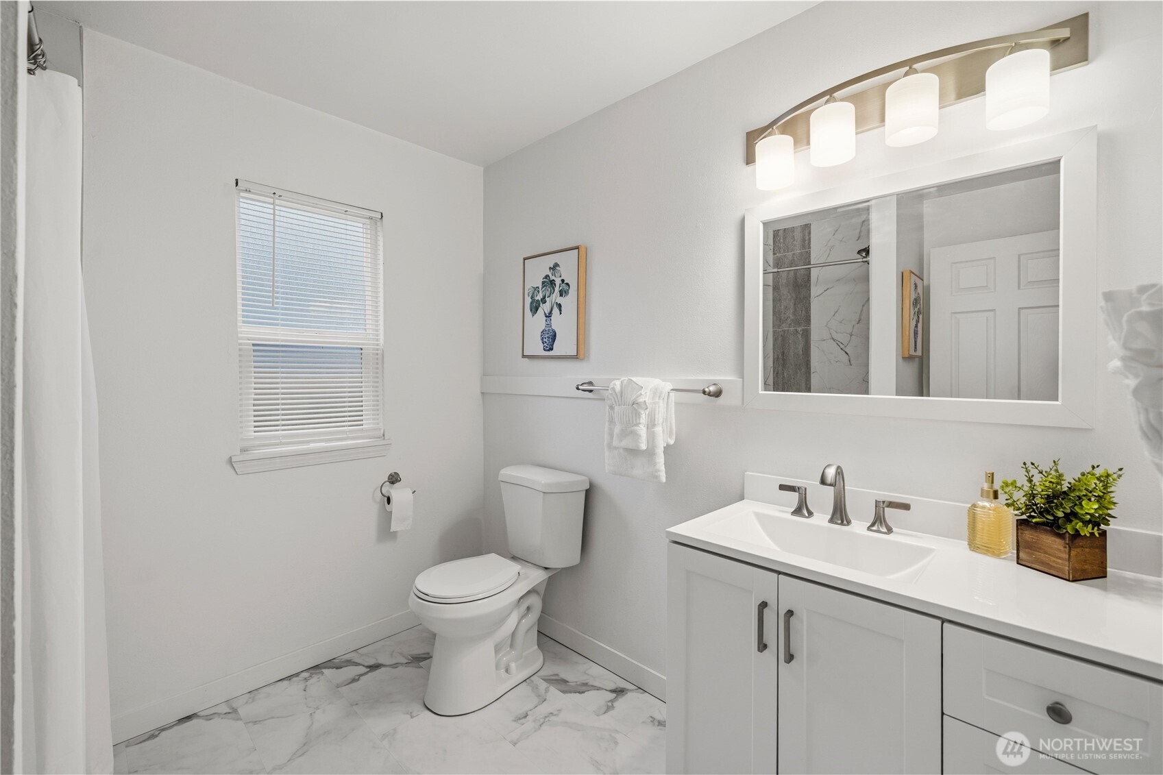 535 Morris Avenue Property Photo 17
