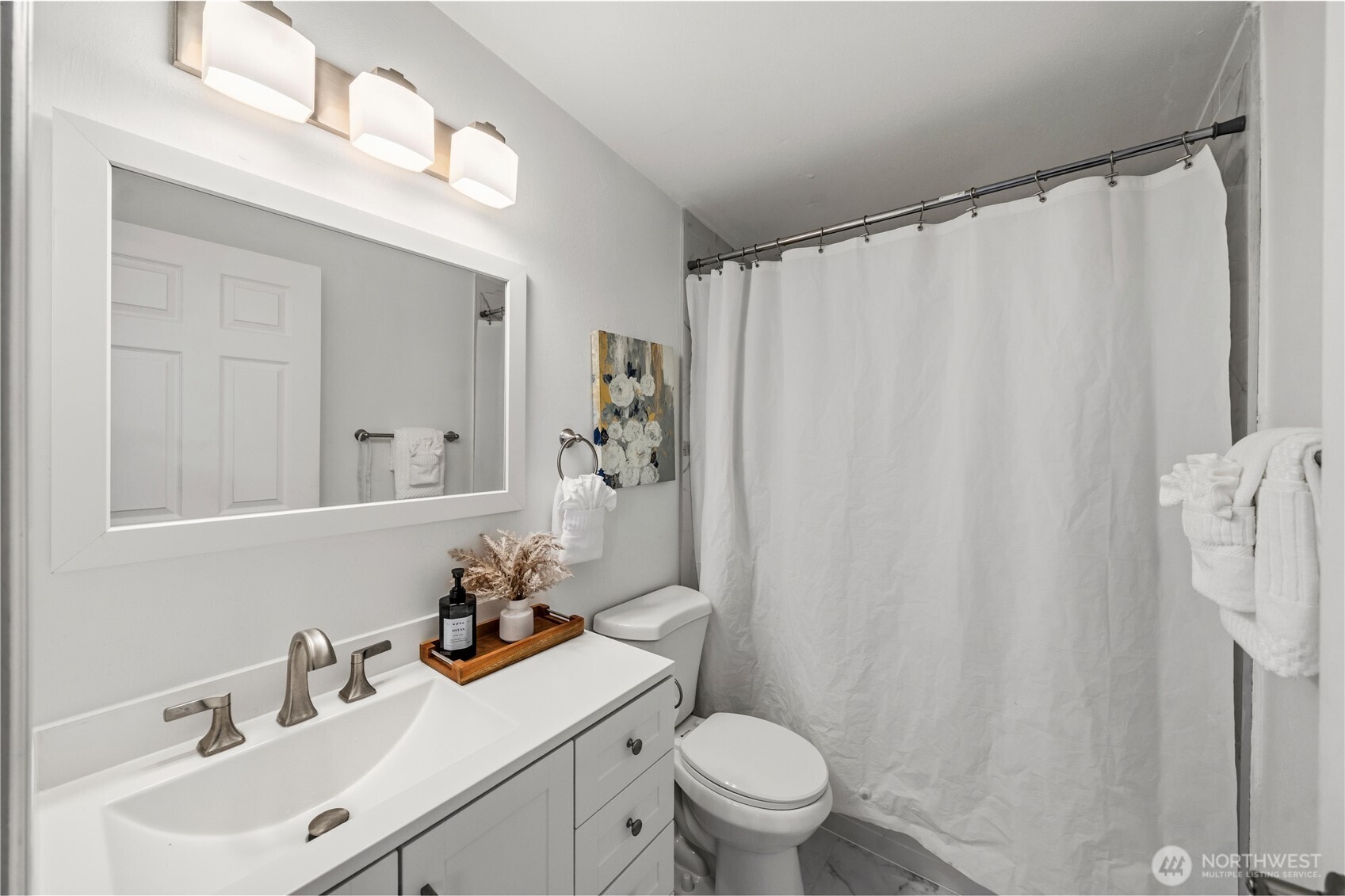 535 Morris Avenue Property Photo 19