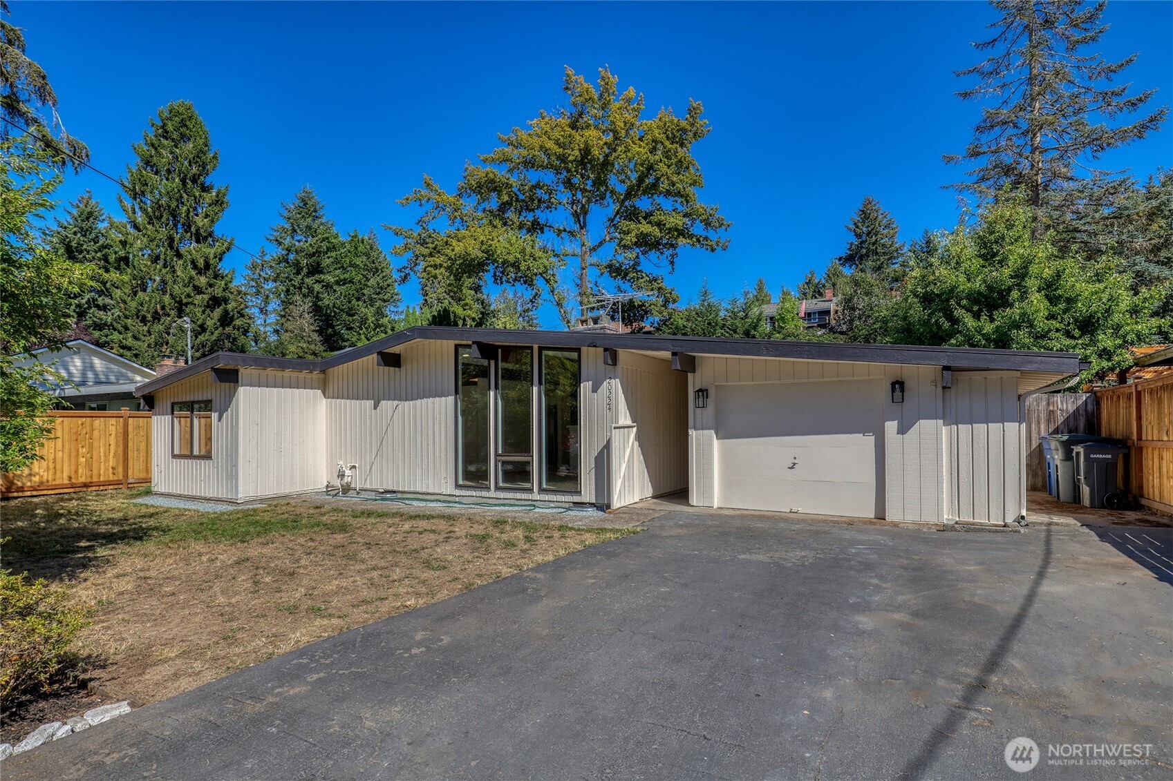 20224 1st Place Property Photo 1