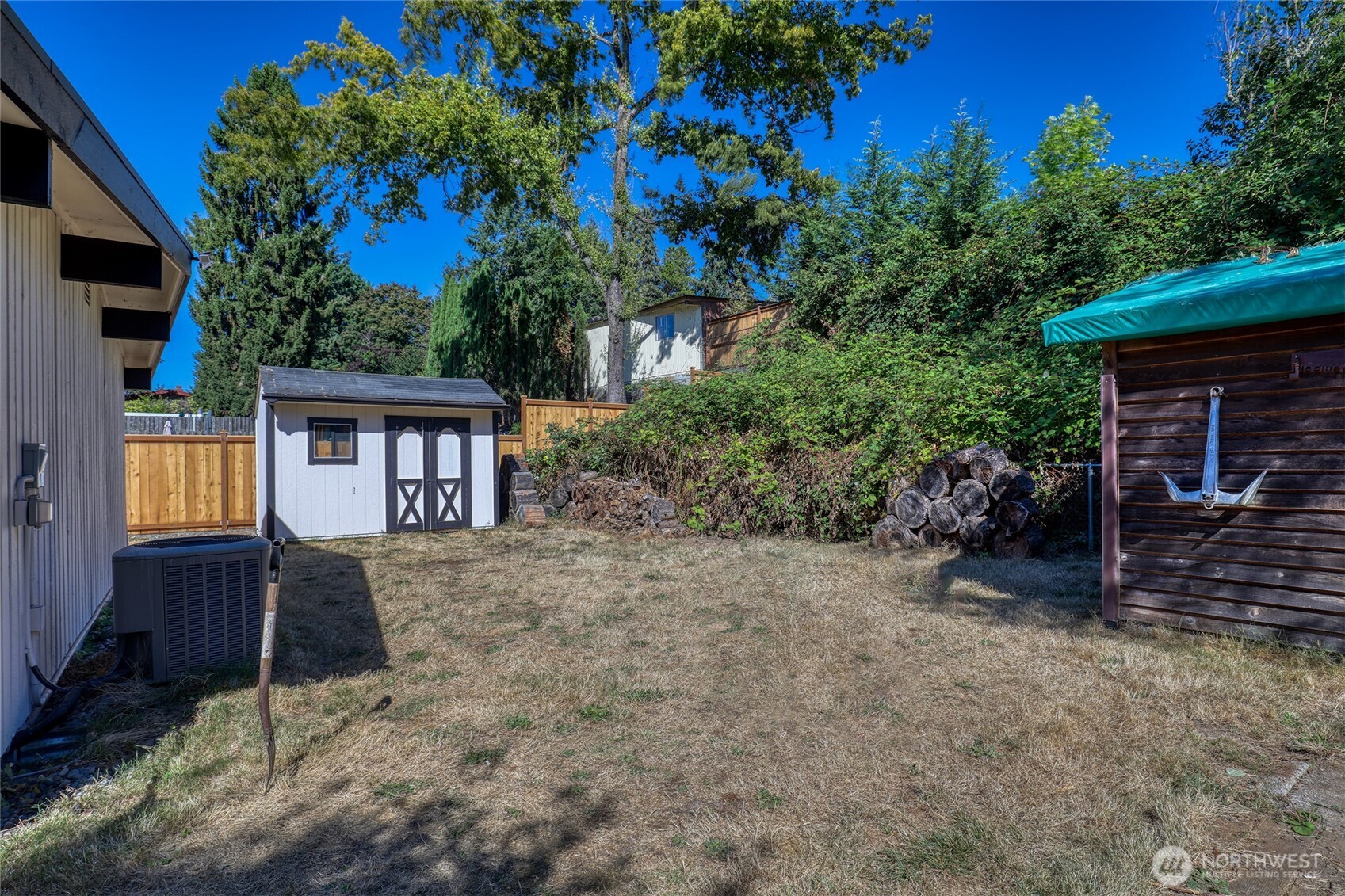 20224 1st Place Property Photo 22