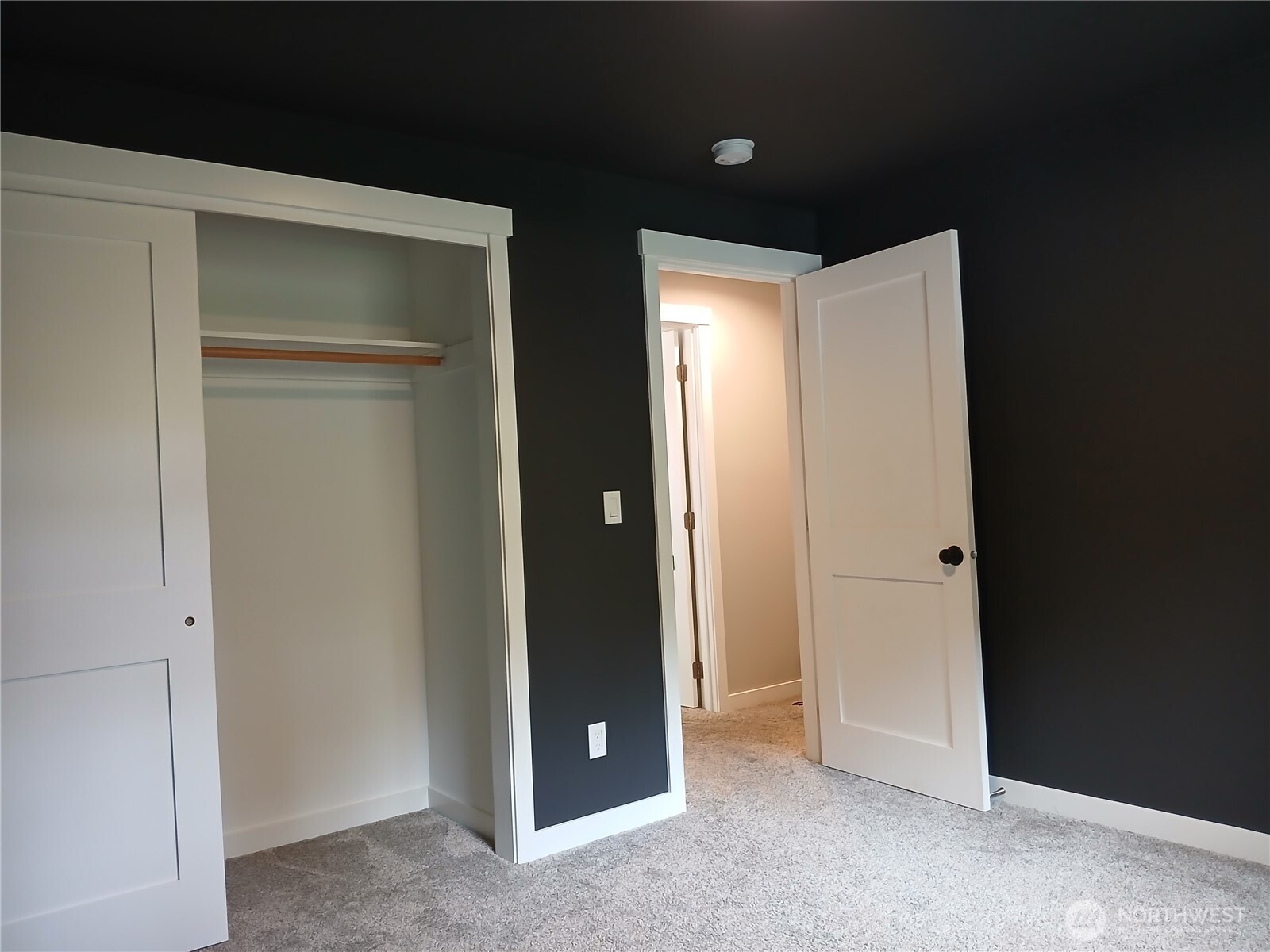 13707 Harbor Lane Property Photo 9