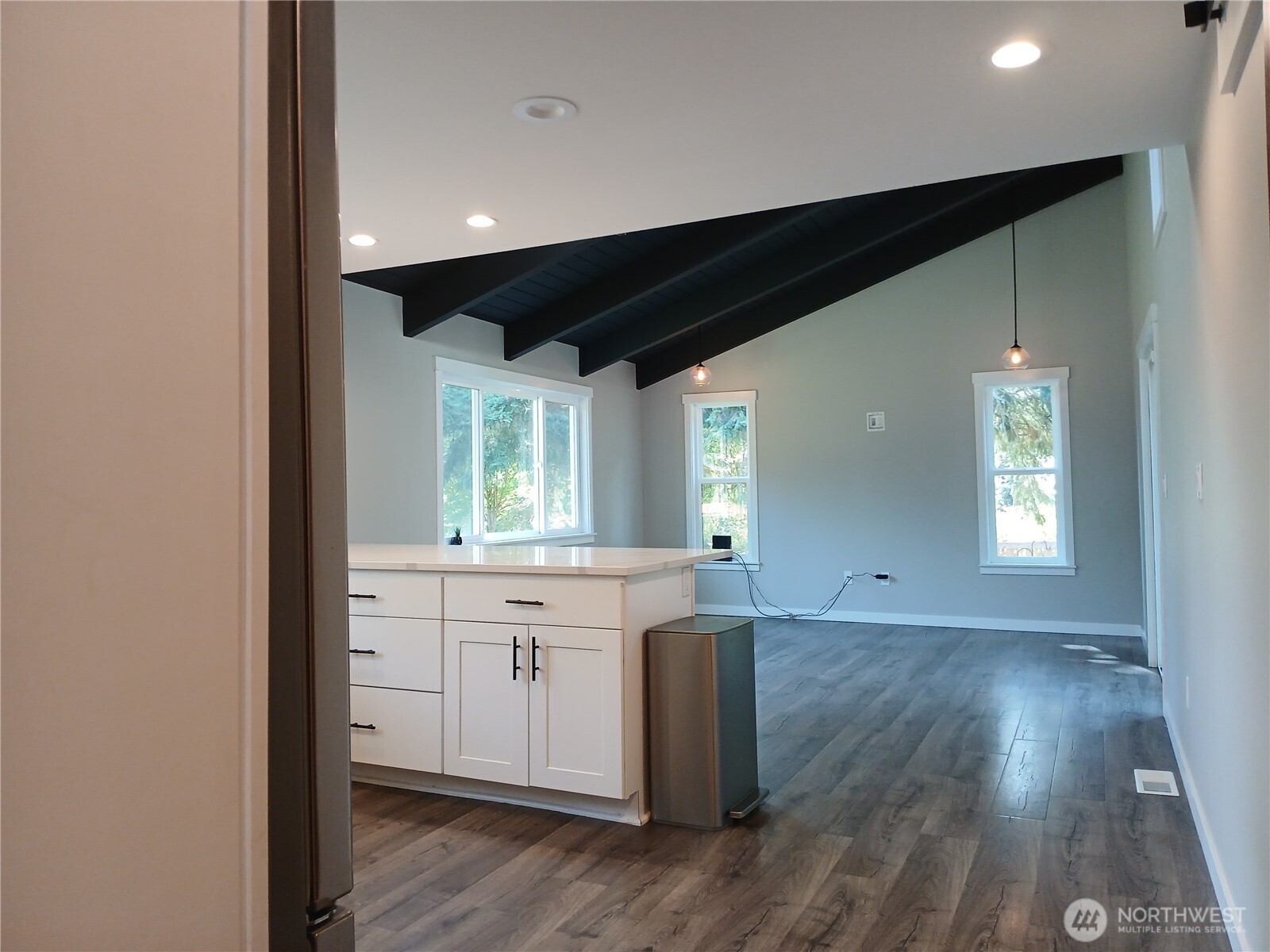 13707 Harbor Lane Property Photo 14