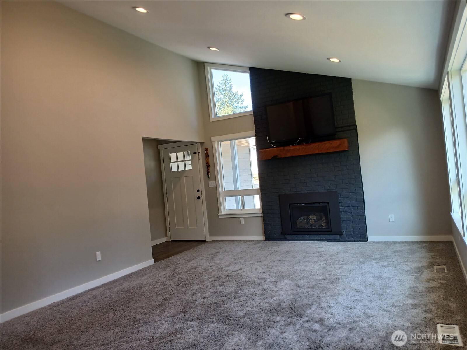 13707 Harbor Lane Property Photo 22