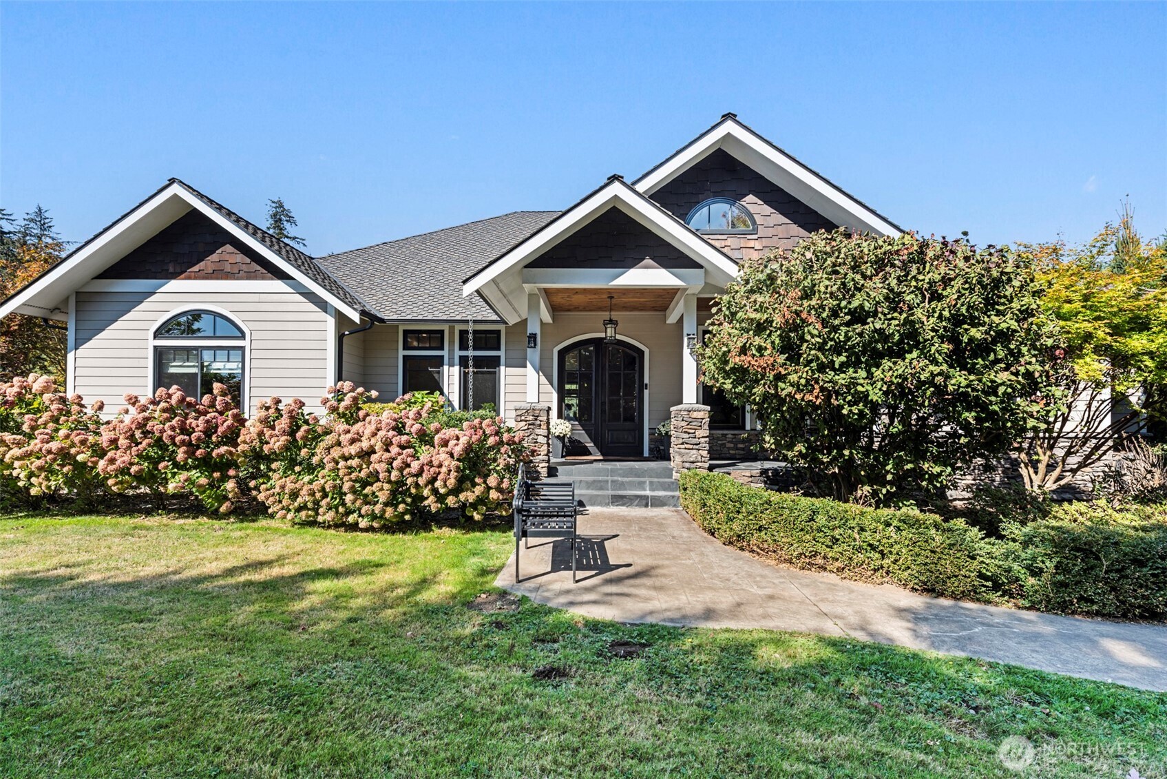 15903 Bow Hill Road Property Photo 1