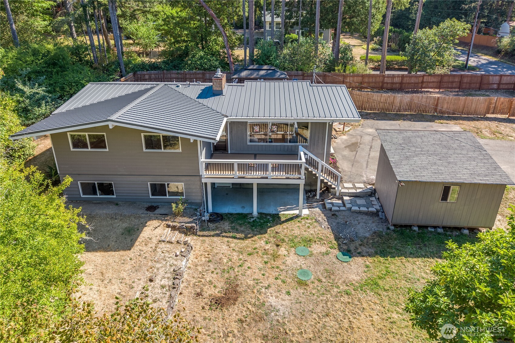 1868 Nw Palmer Lane Property Photo 39