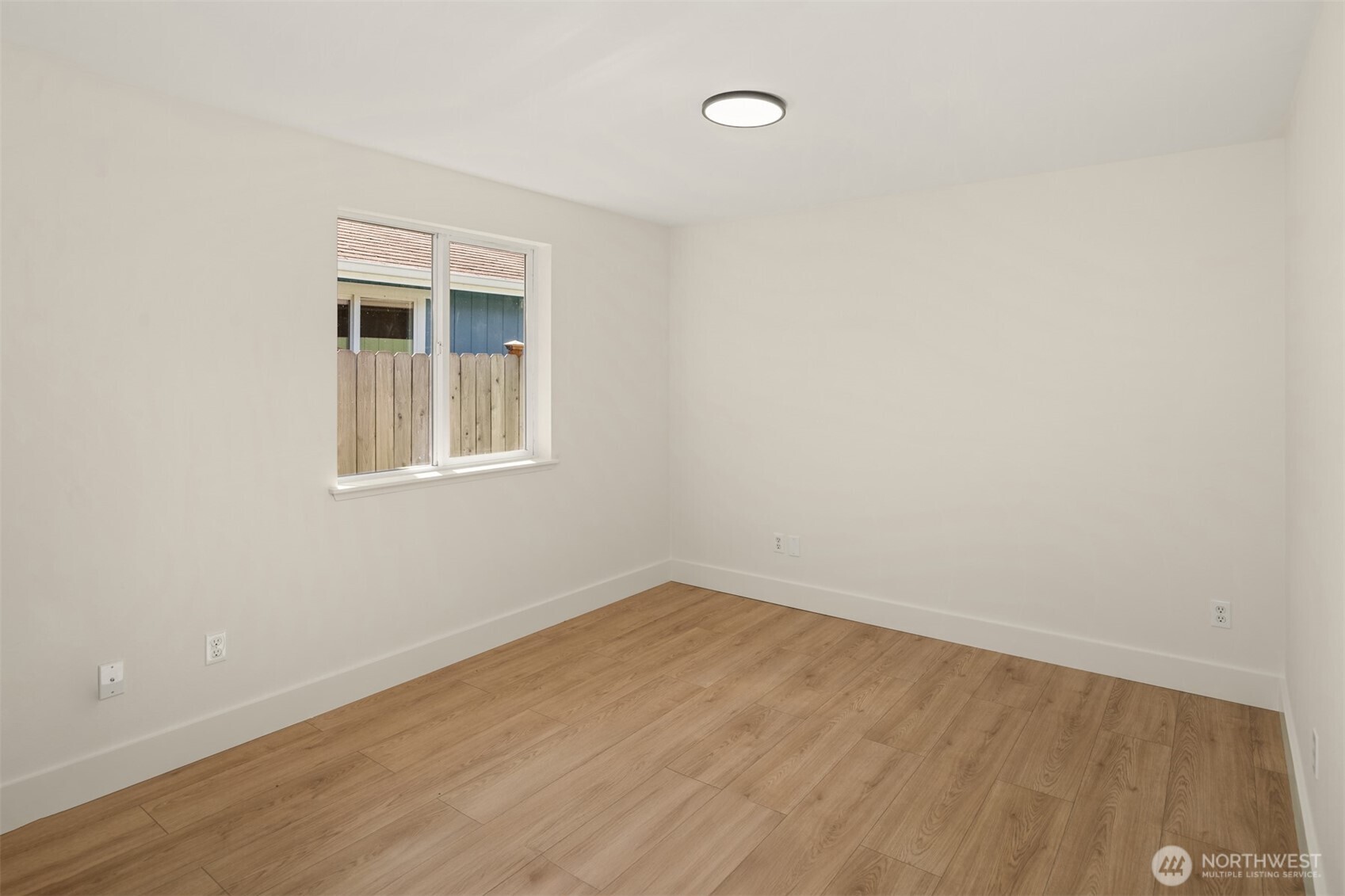 4315 150th Street Property Photo 12