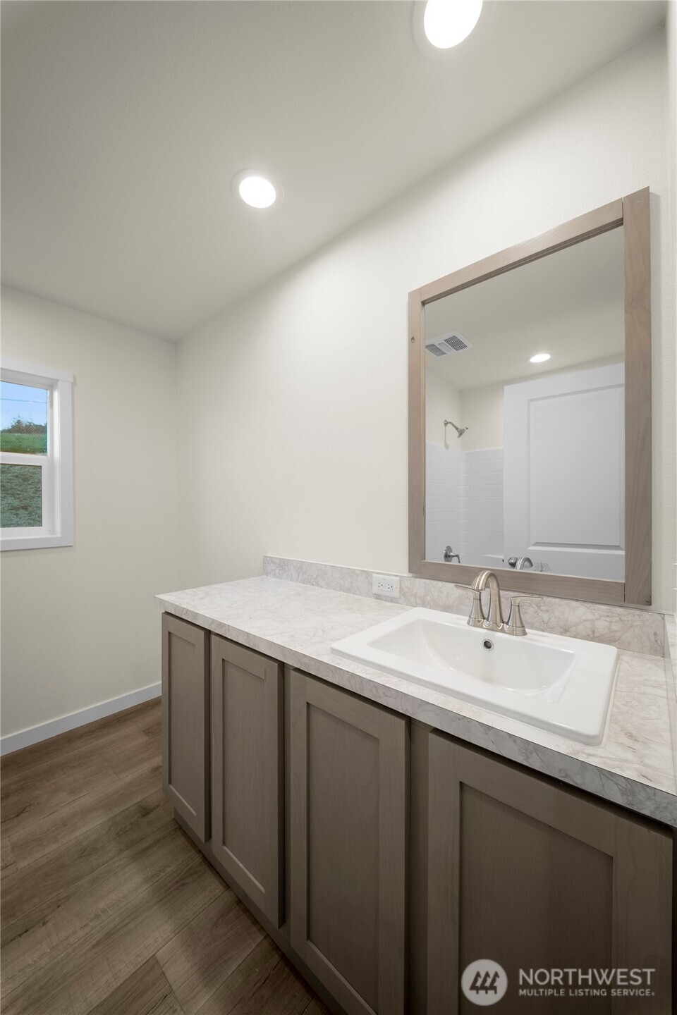 18812 8th Avenue Property Photo 23