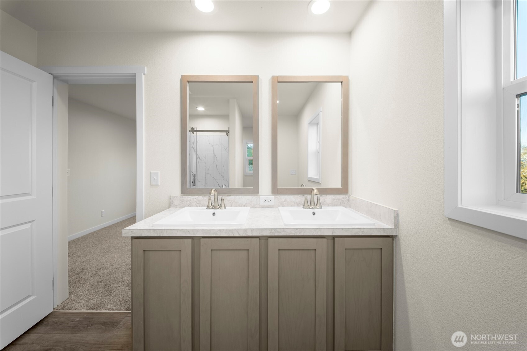 18812 8th Avenue Property Photo 29