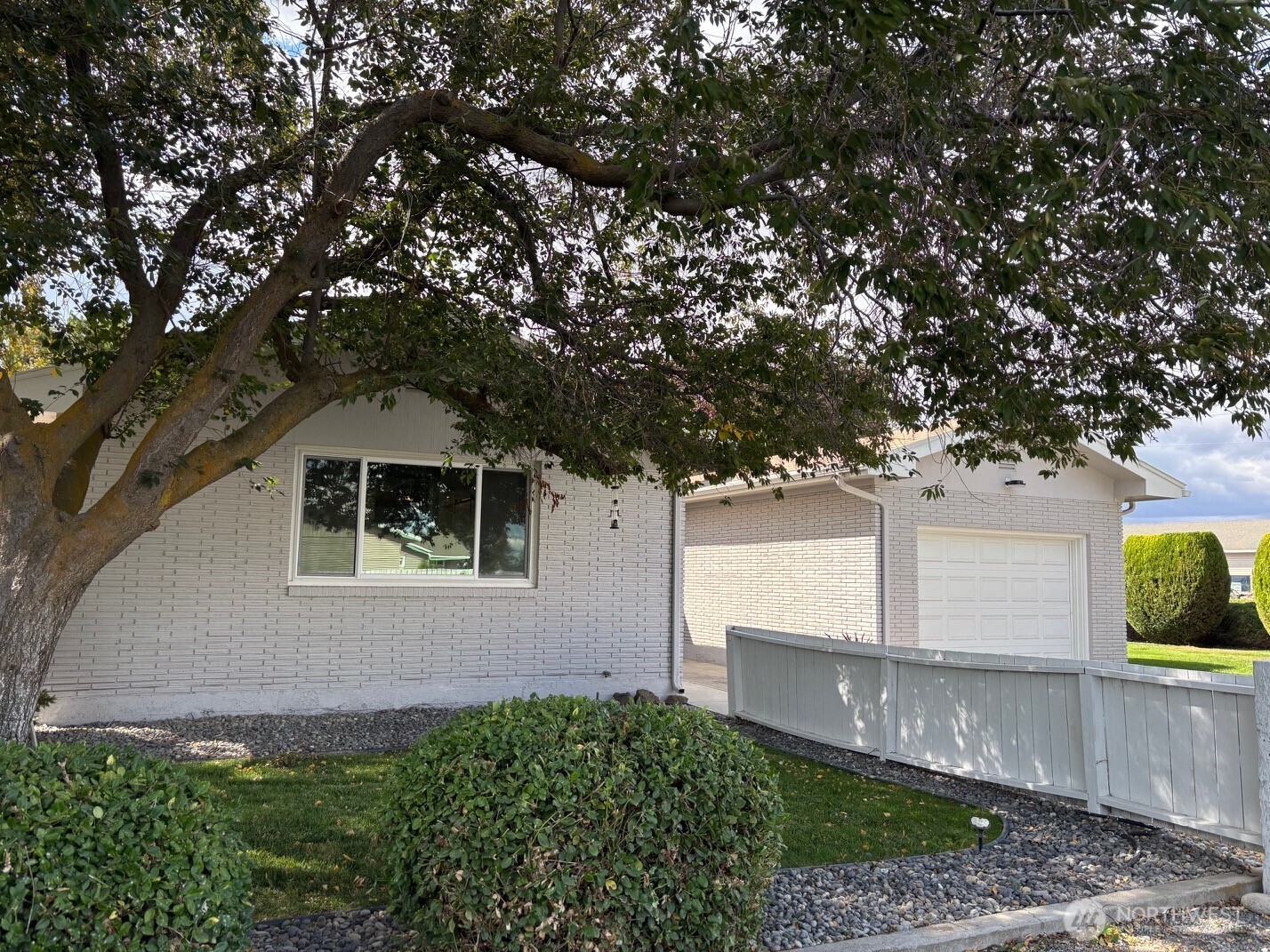 17165 Road 11 Property Photo 4