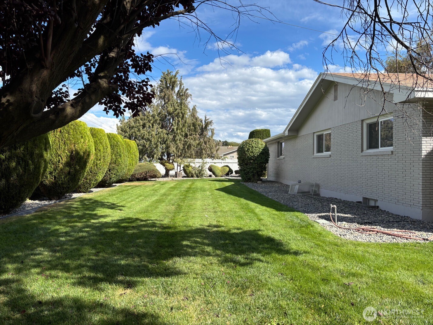 17165 Road 11 Property Photo 5