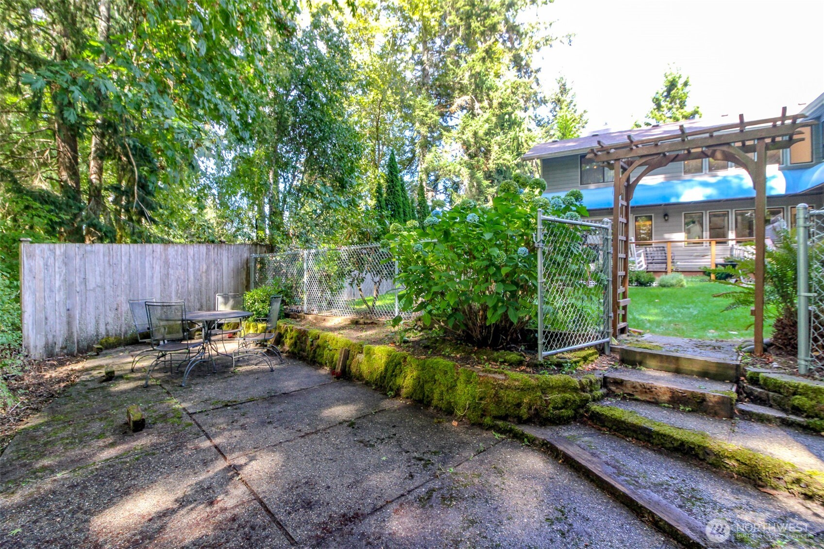 5948 Glenmore Drive Property Photo 40