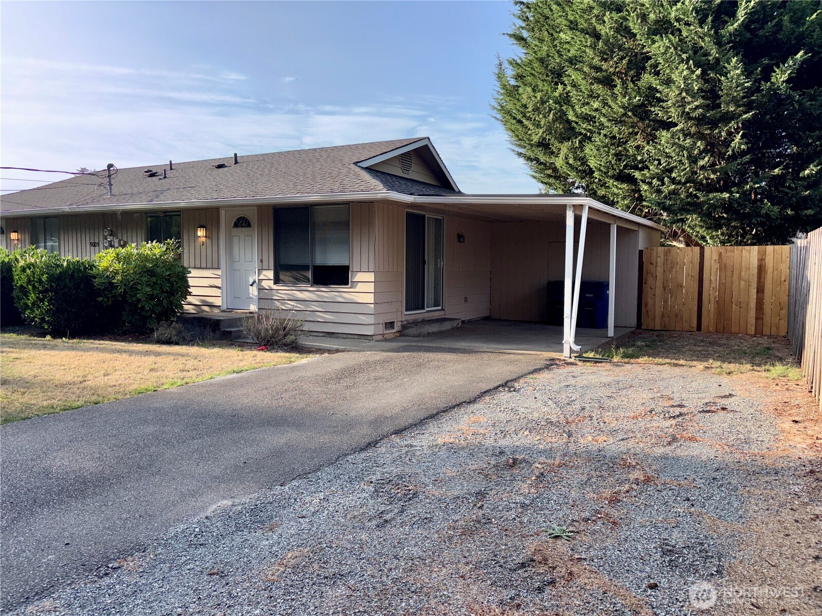 5005 88th Street D Property Photo 1