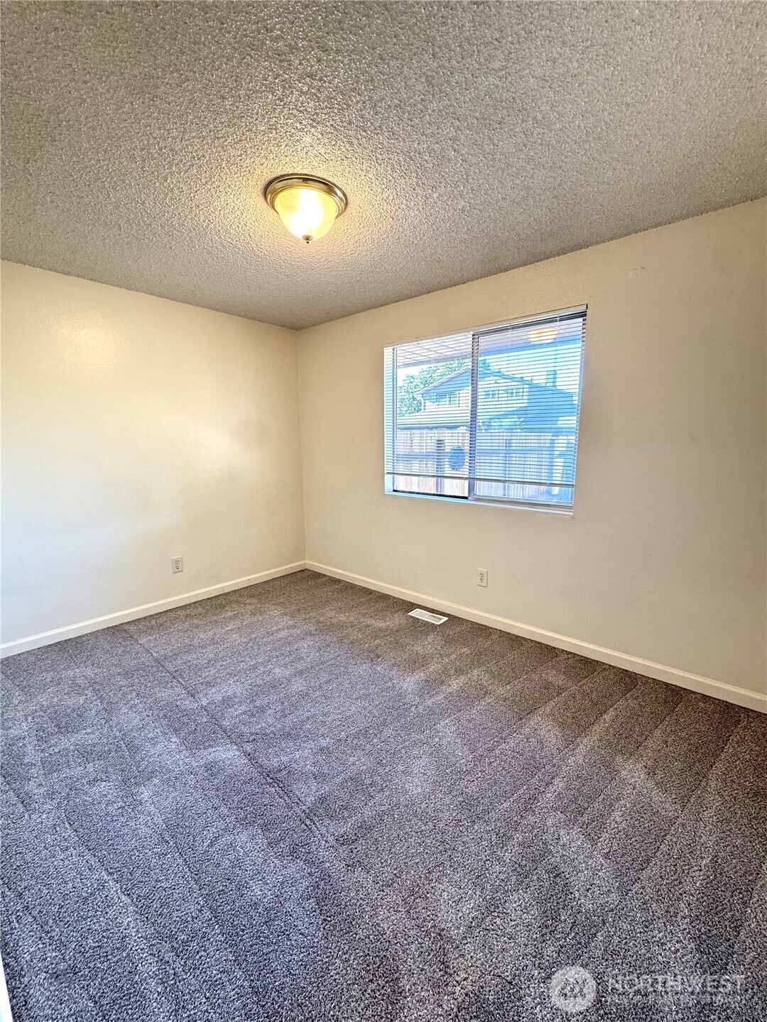 5005 88th Street D Property Photo 10