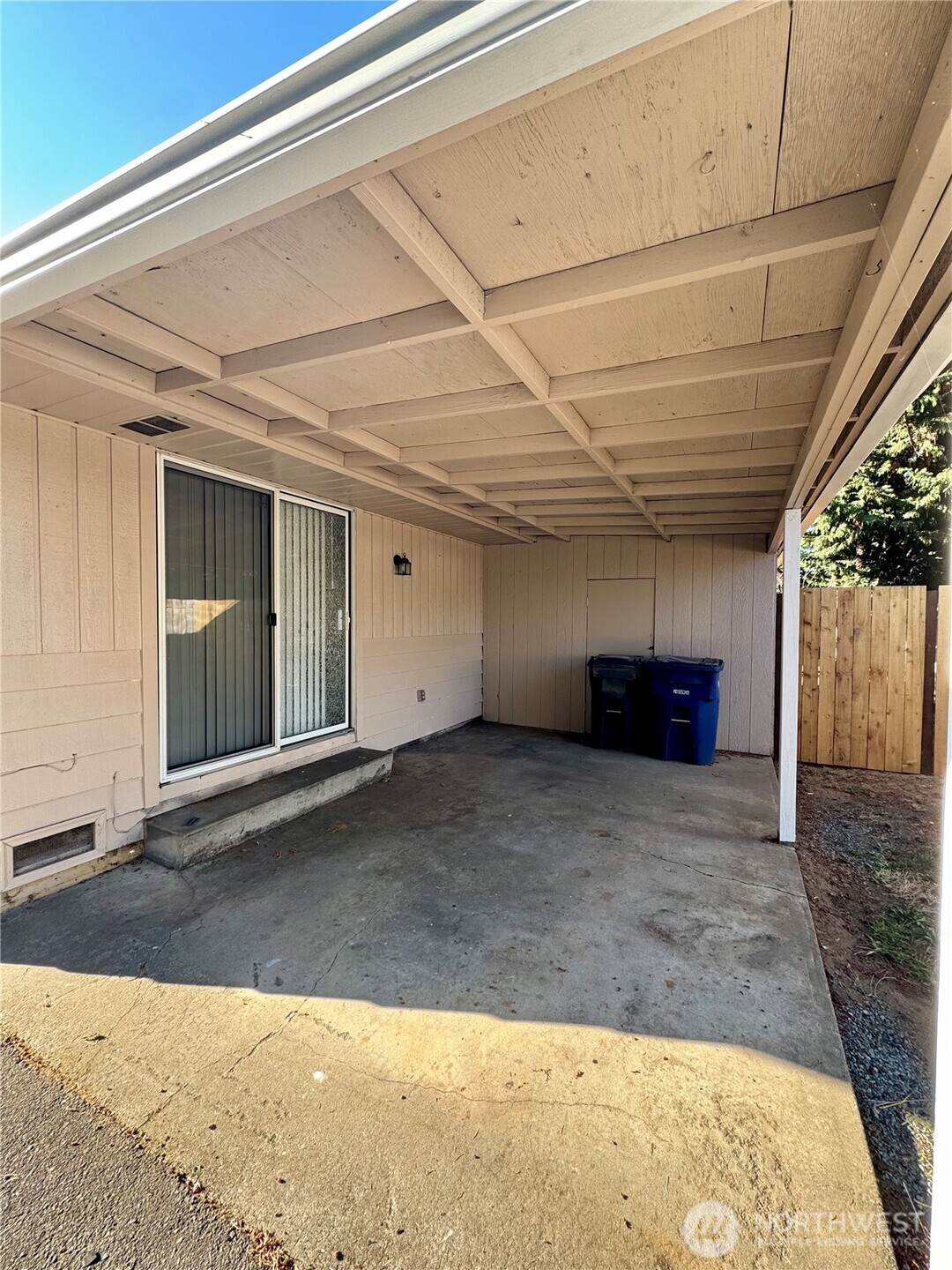 5005 88th Street D Property Photo 11
