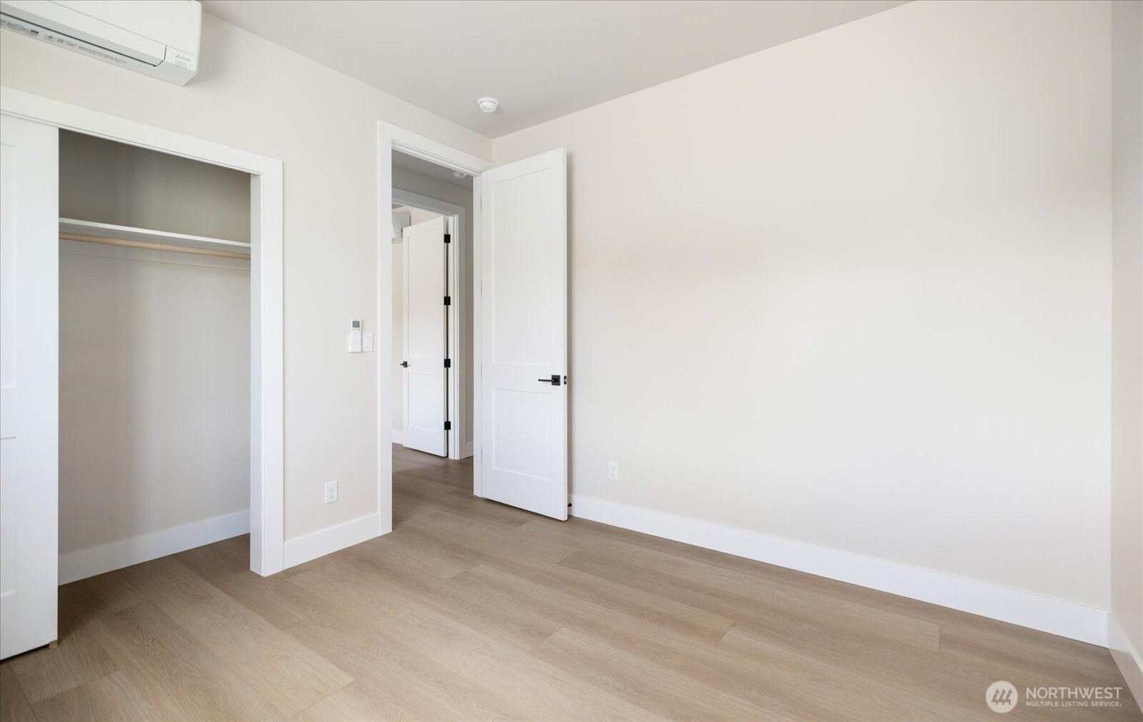664 Hacienda Drive Property Photo 31