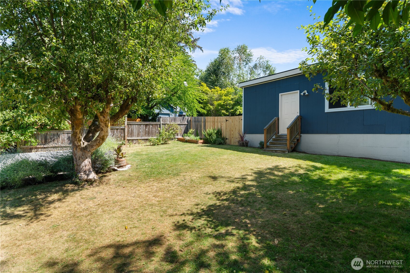 12032 38th Avenue Property Photo 34