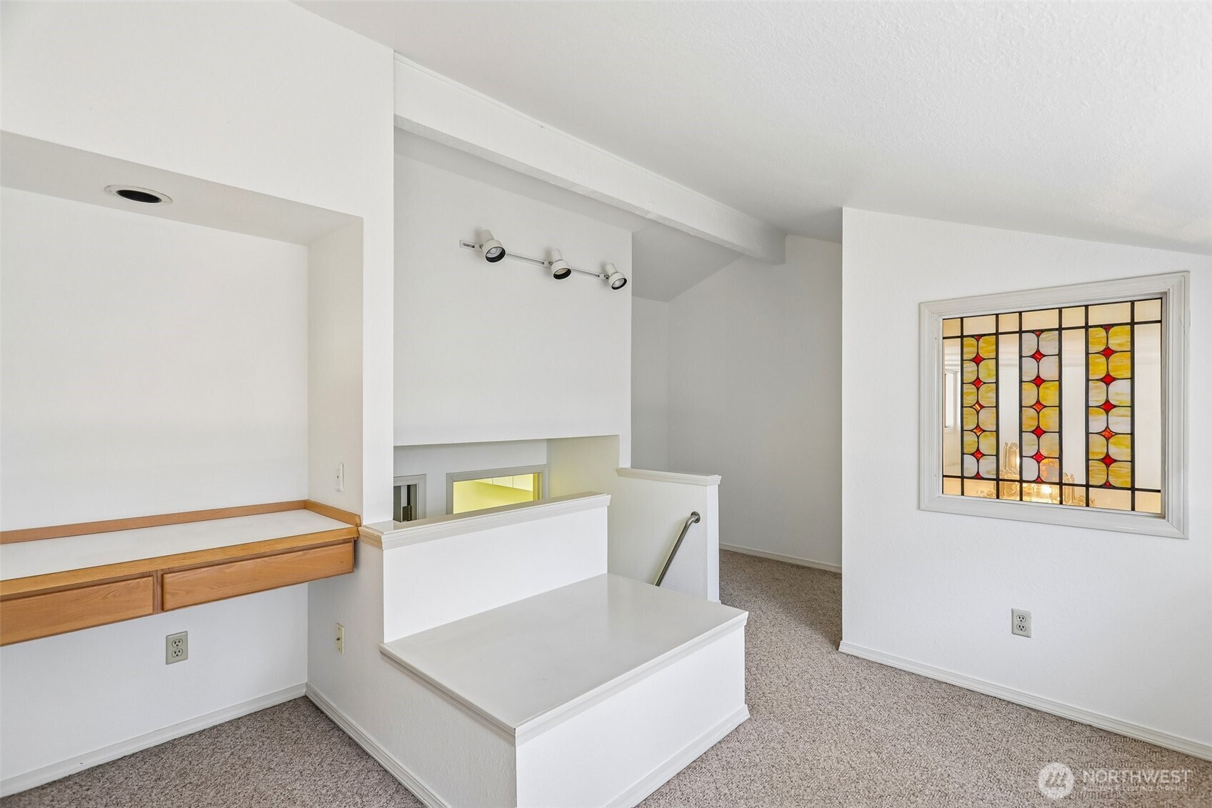16313 Inglewood Place Property Photo 24