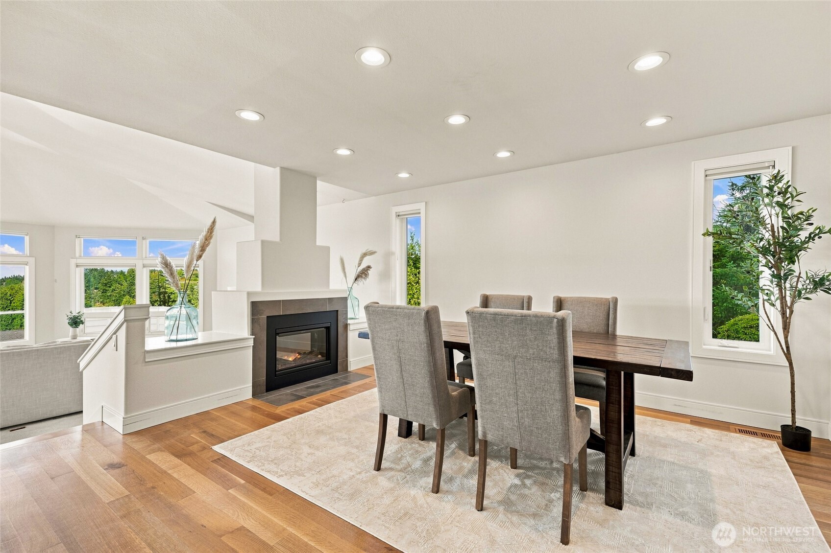 1816 England Avenue Property Photo 10