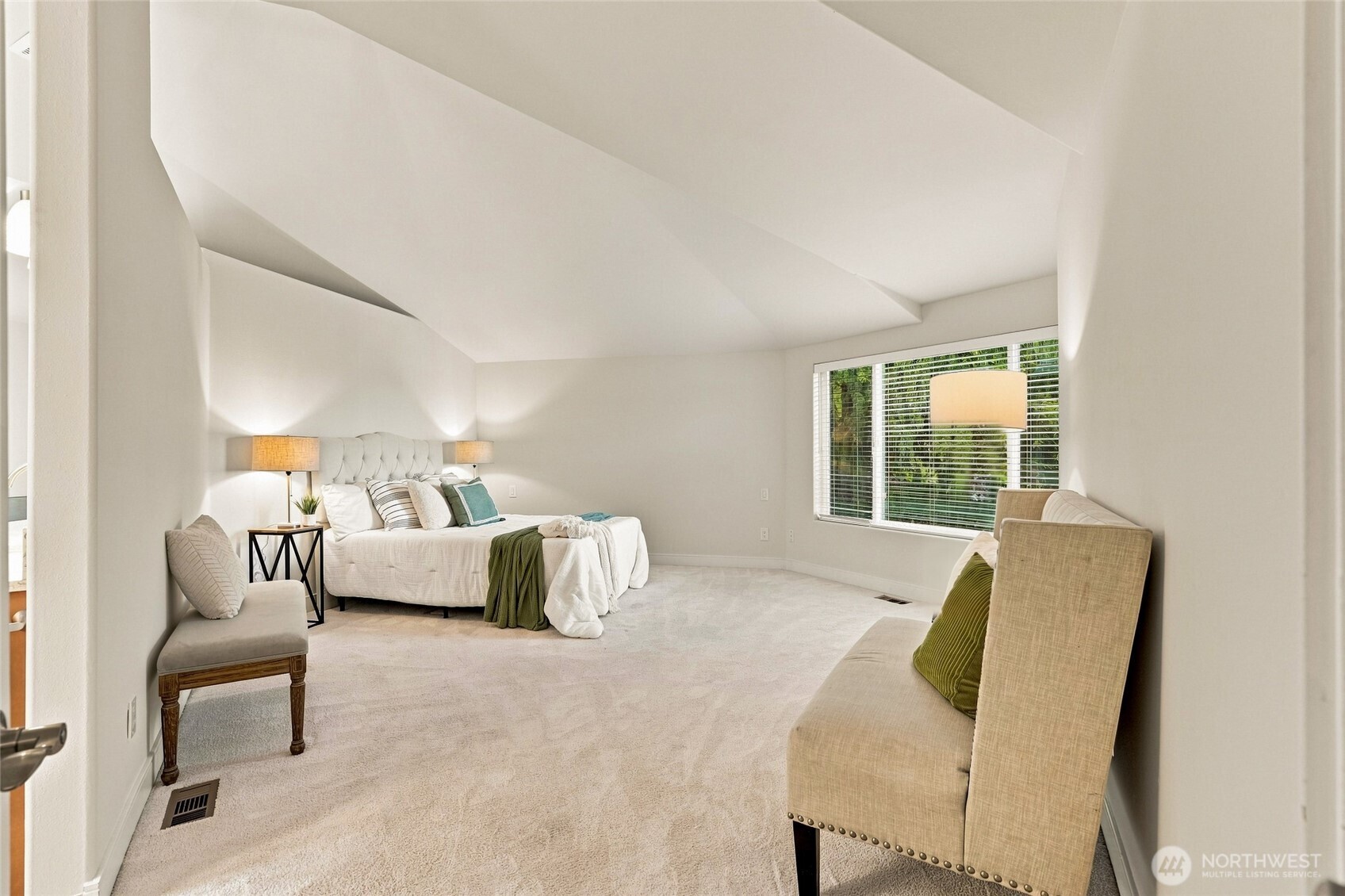 1816 England Avenue Property Photo 18