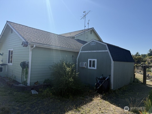 342 Discovery View Drive Property Photo 5