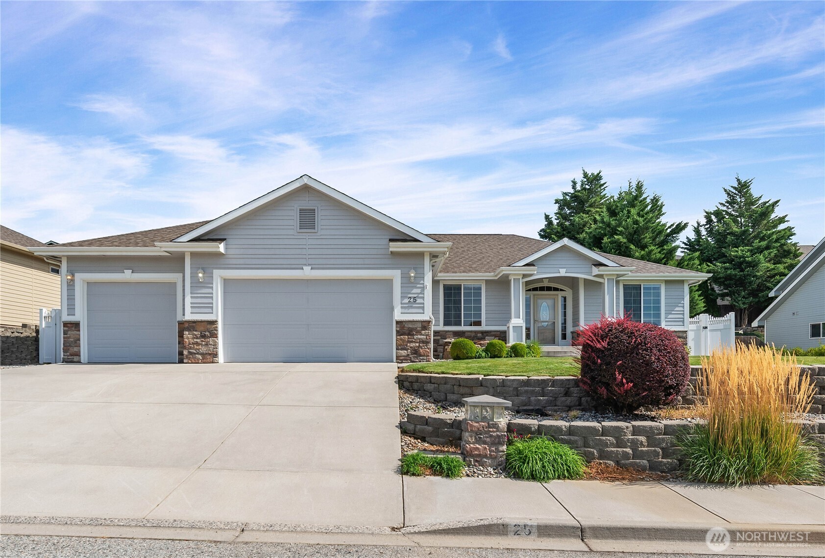 25 S Mandolin Avenue Property Photo 1