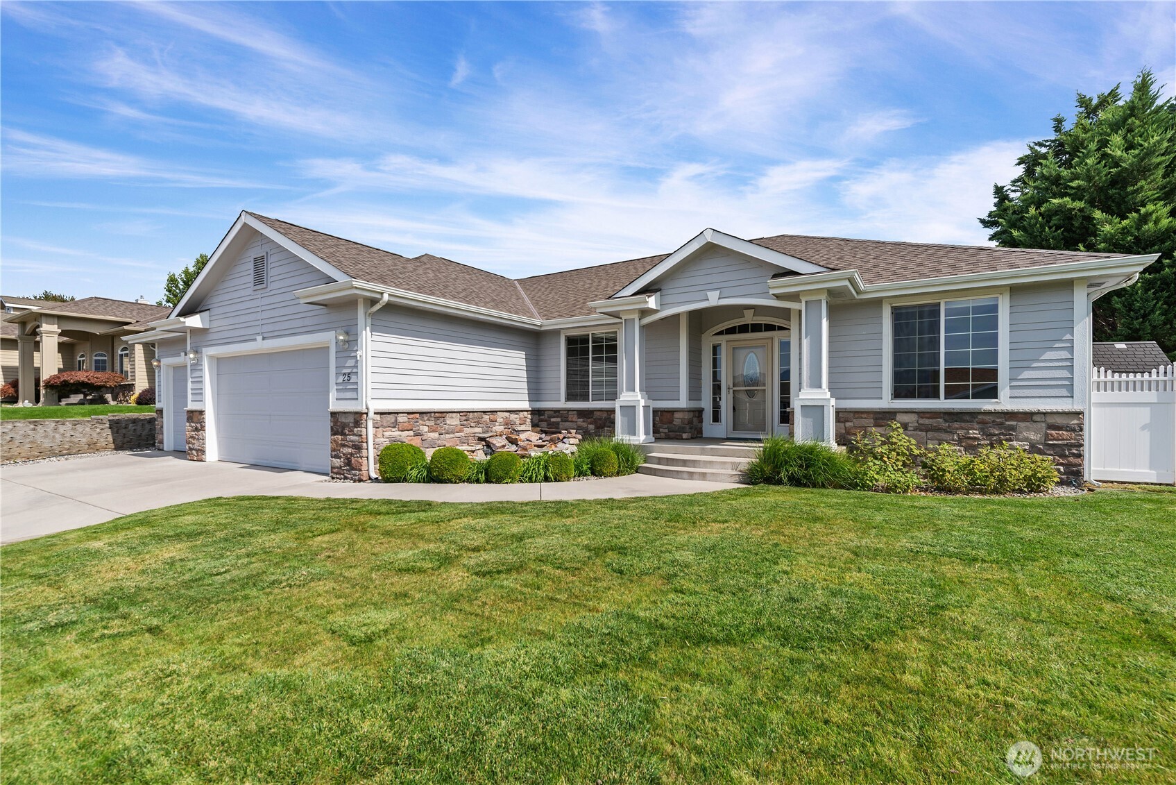 25 S Mandolin Avenue Property Photo 2