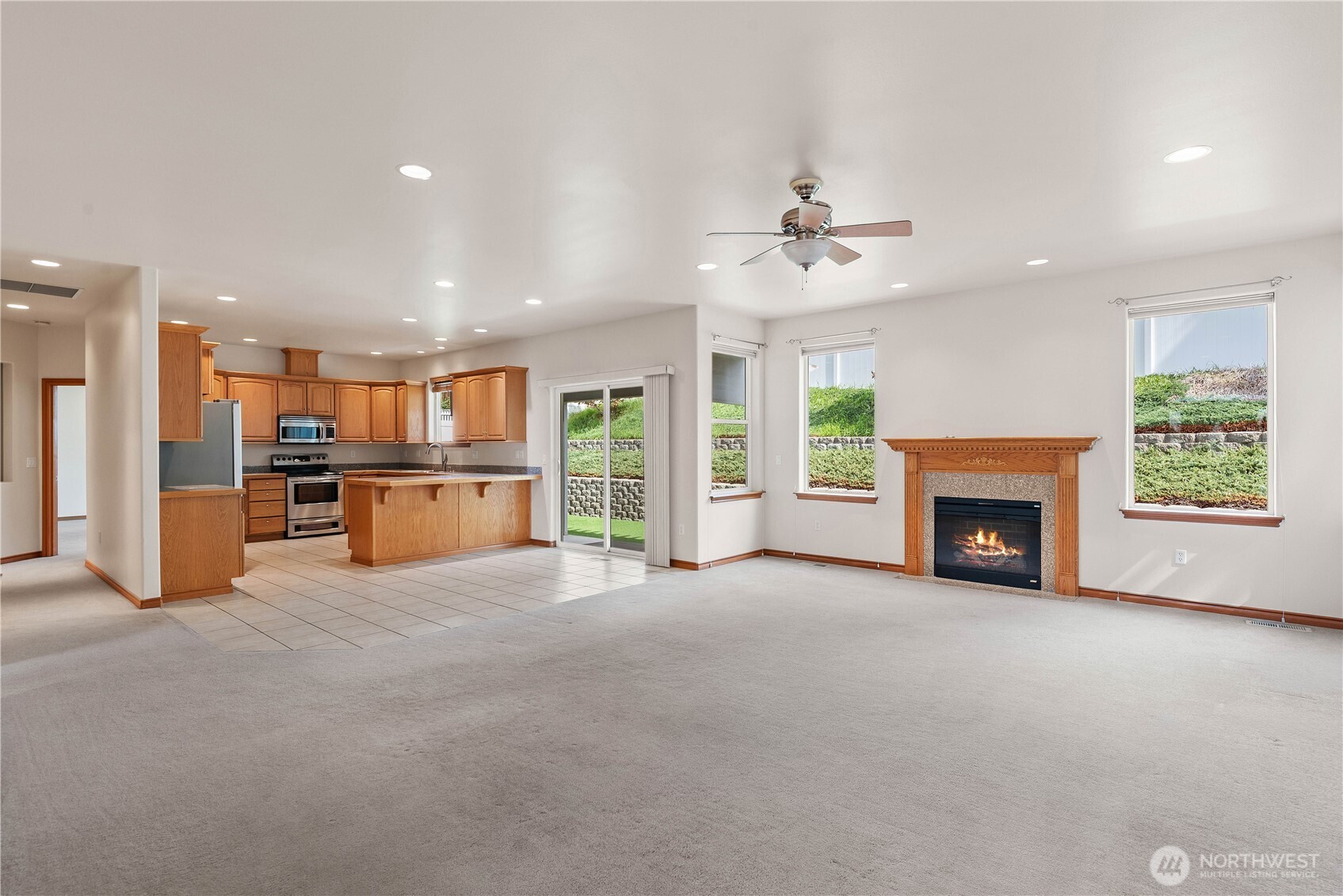 25 S Mandolin Avenue Property Photo 7