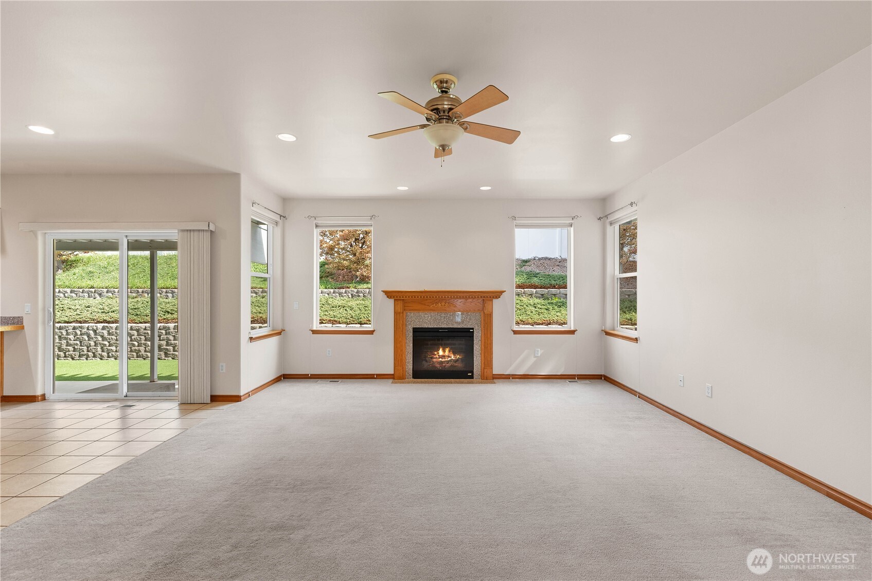 25 S Mandolin Avenue Property Photo 8