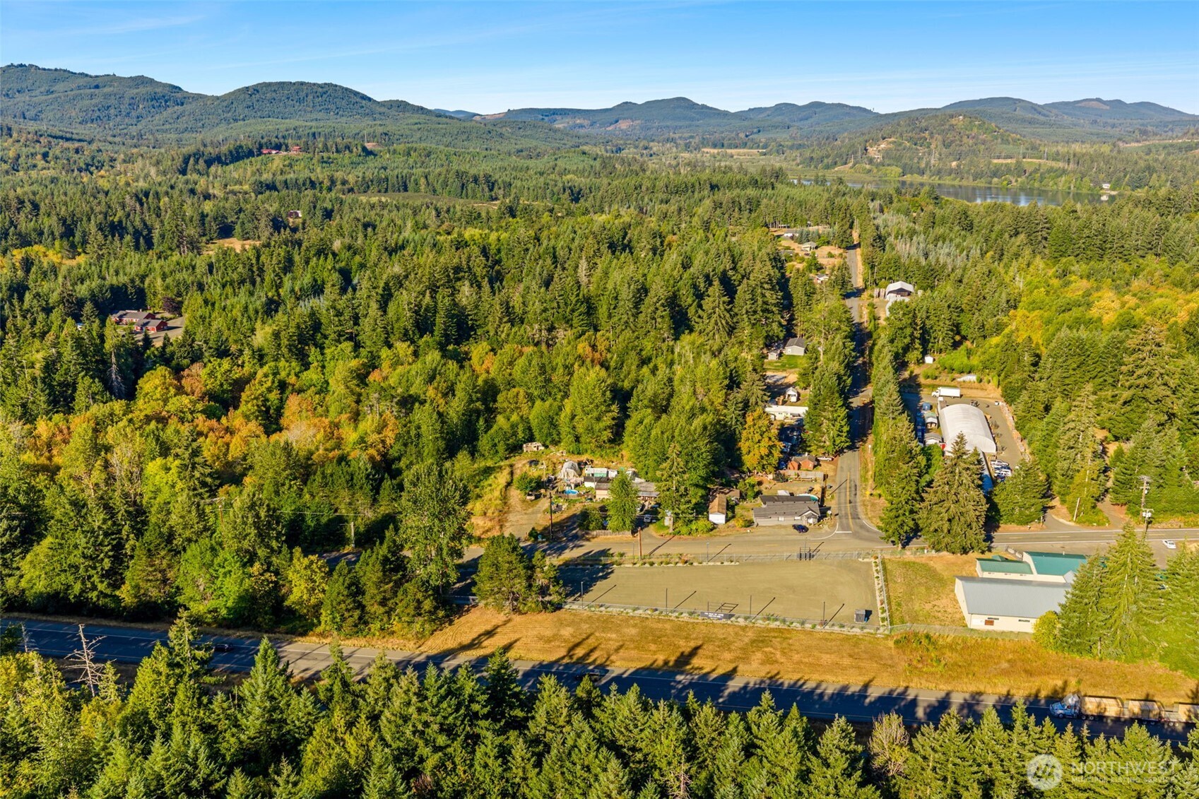 931 W Golden Pheasant Road Property Photo 7
