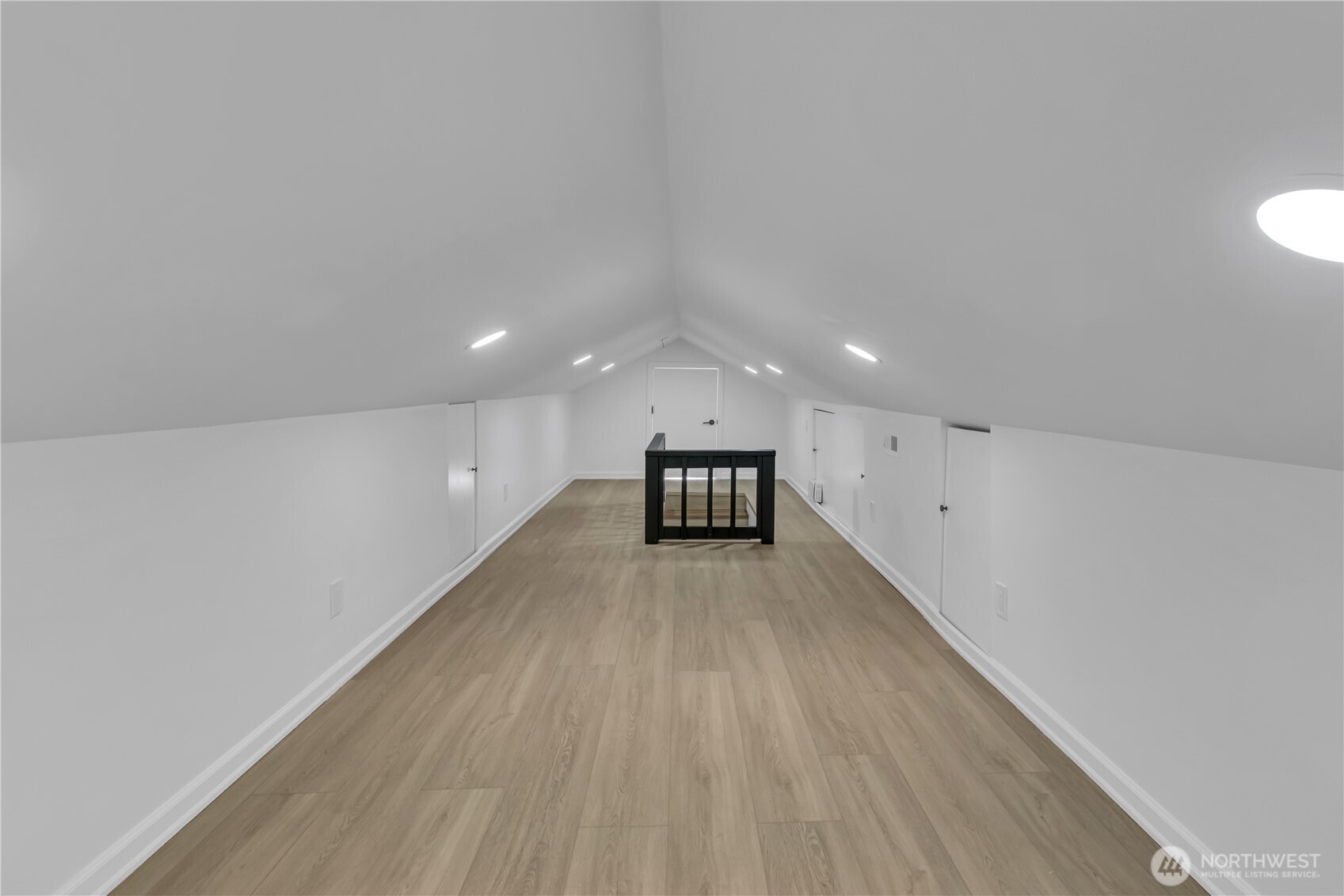 5908 Beacon Avenue Property Photo 17