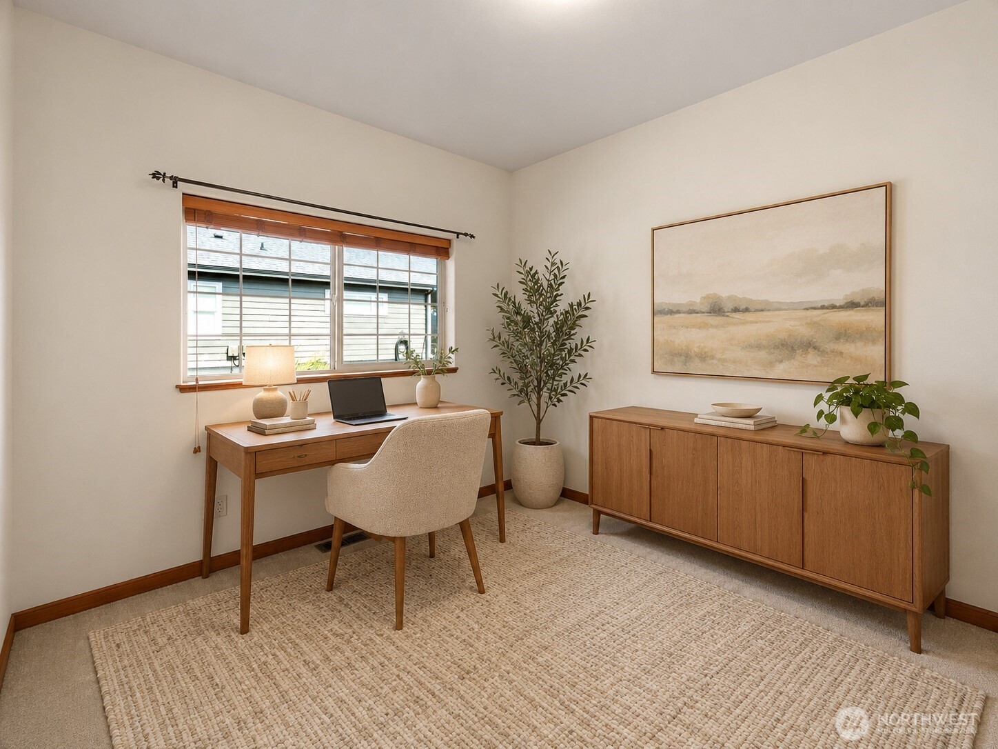 190 Hemlock Street Property Photo 15