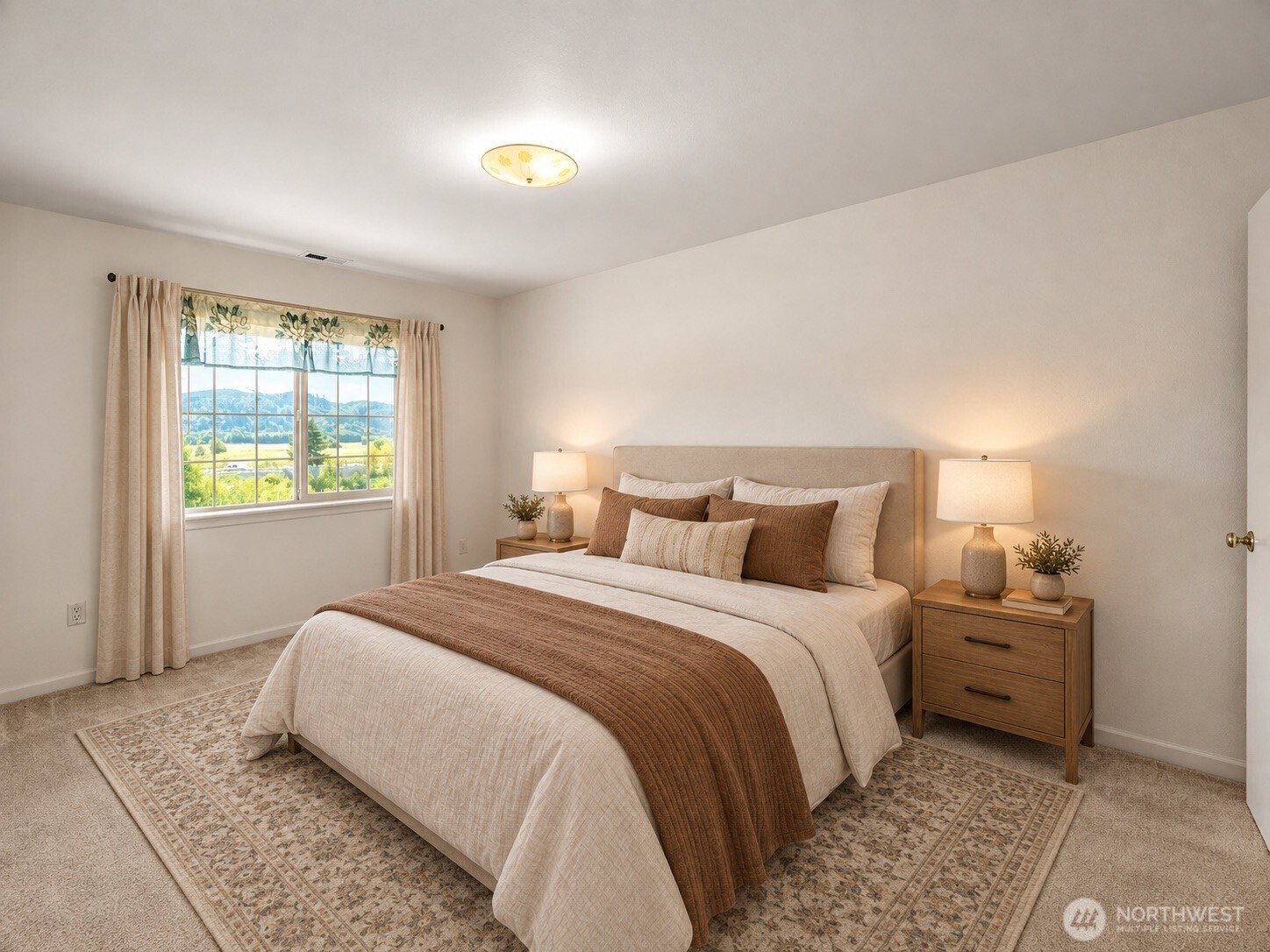 190 Hemlock Street Property Photo 23