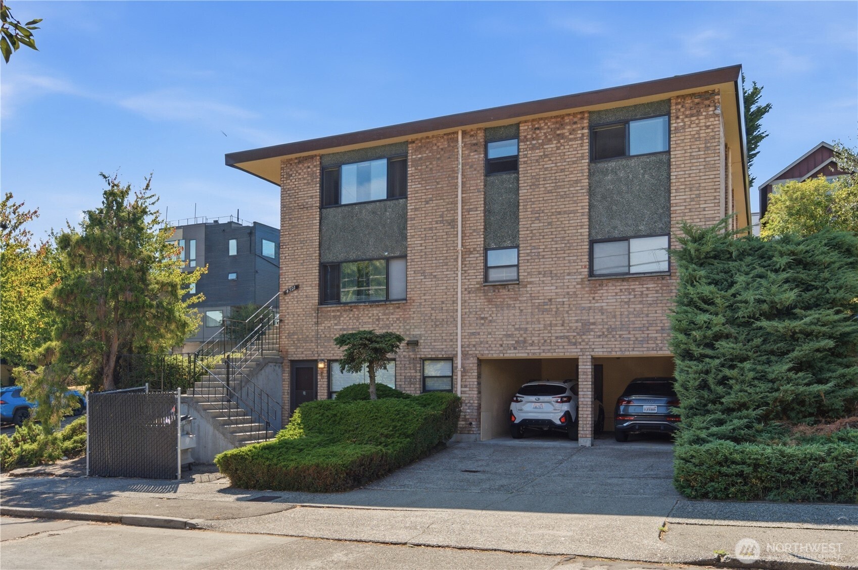 4301 Whitman Avenue Property Photo 4