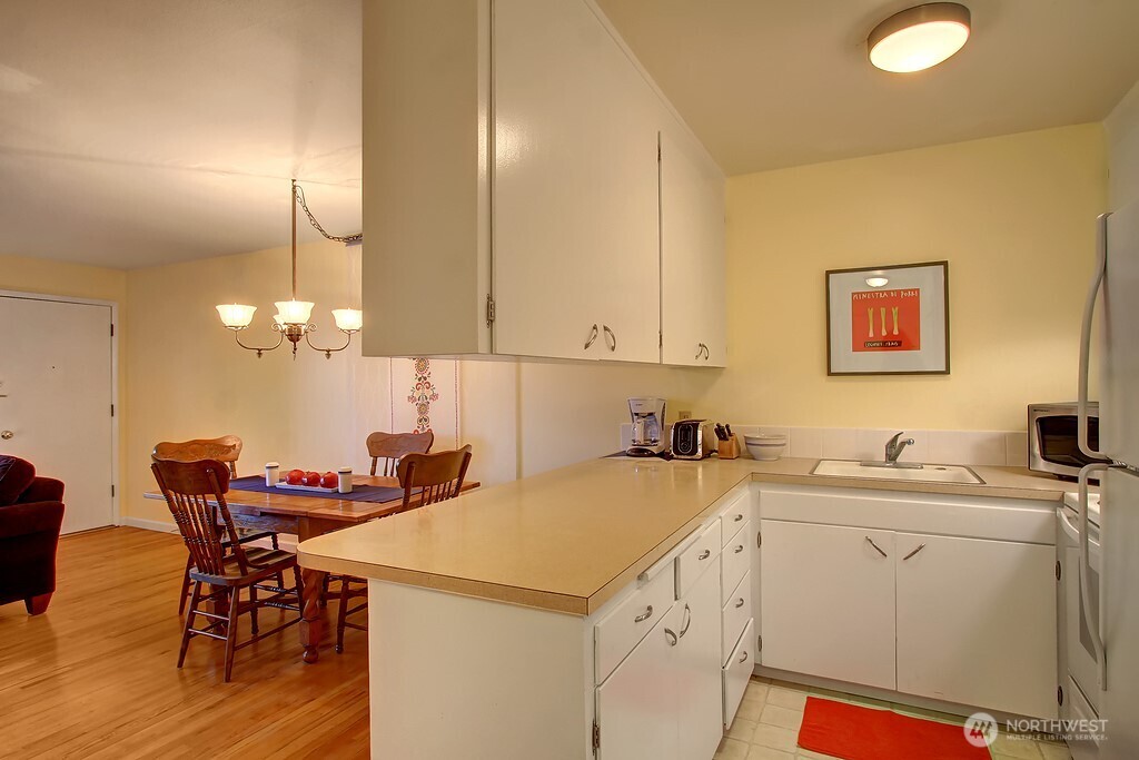 4301 Whitman Avenue Property Photo 17