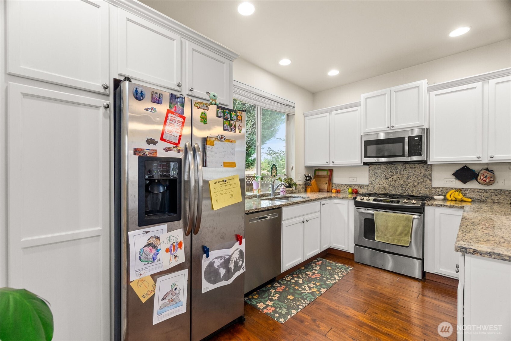 7377 Radius Loop Property Photo 12
