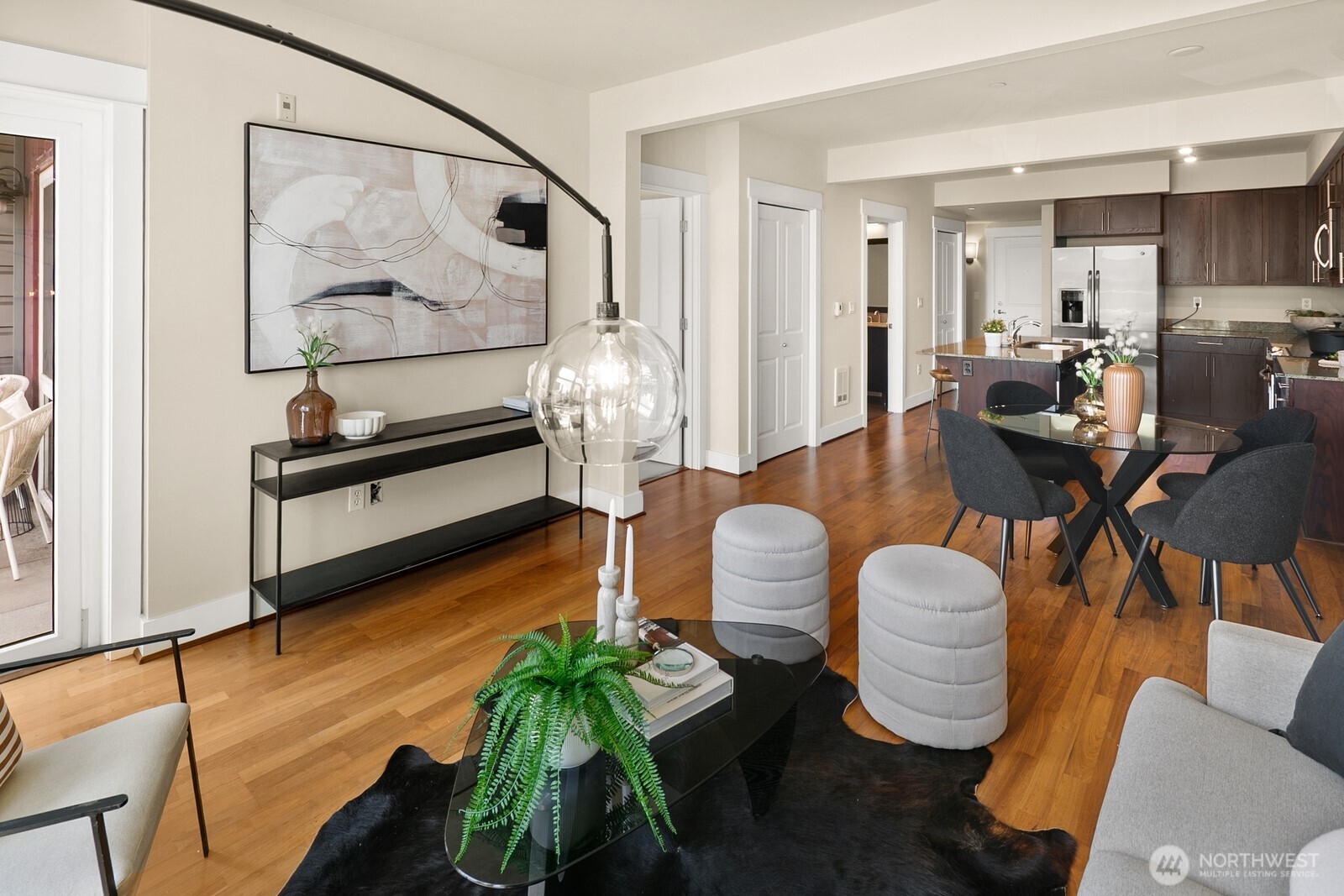 699 John Street 617 Property Photo 11