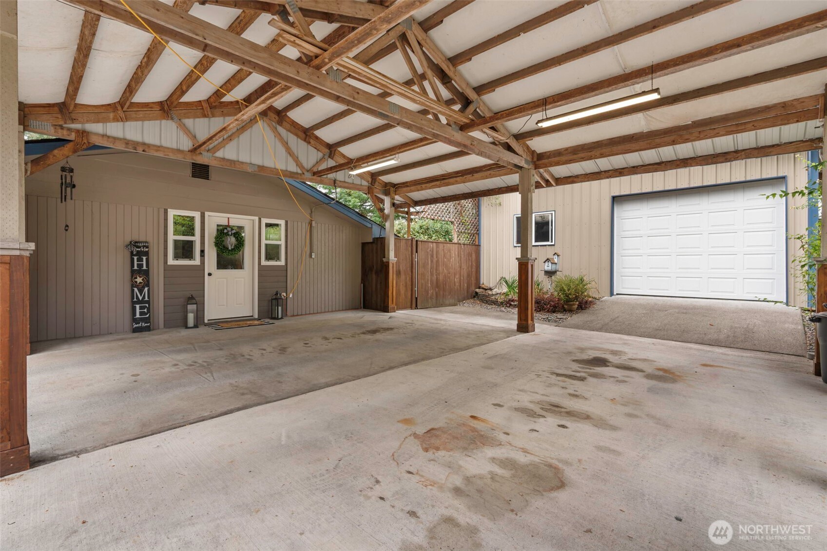 2617 Eureka Avenue Property Photo 33