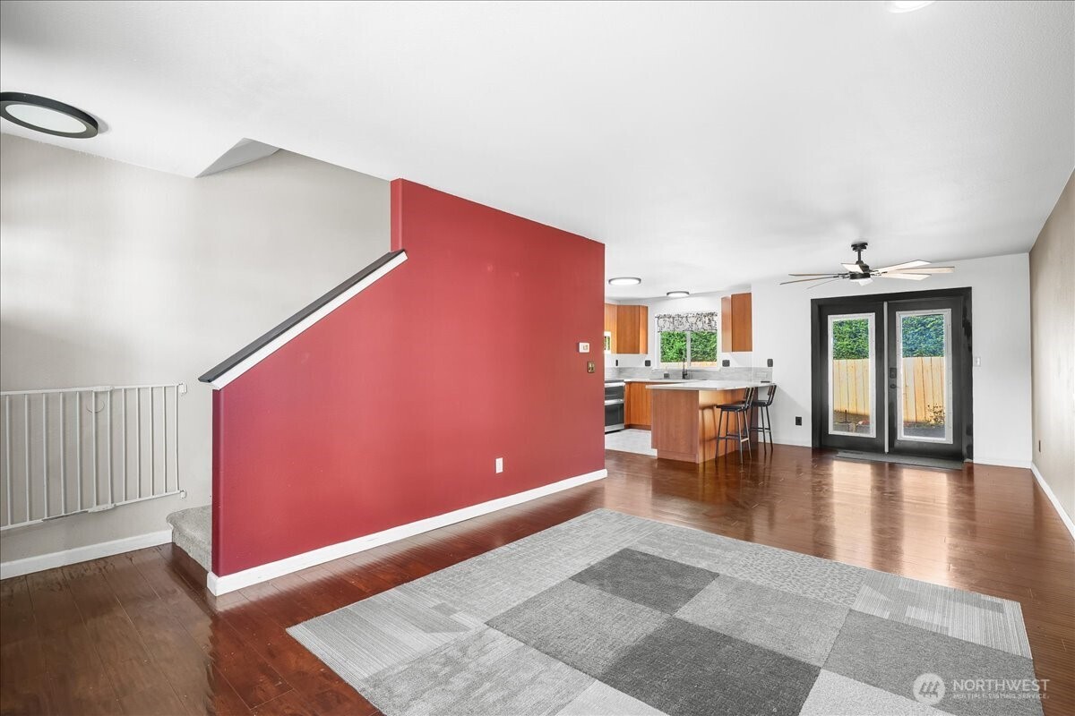16308 44th Avenue Property Photo 4