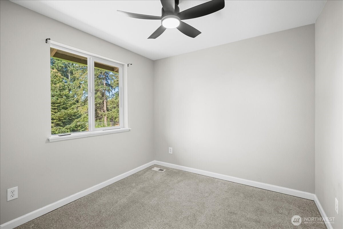 16308 44th Avenue Property Photo 12
