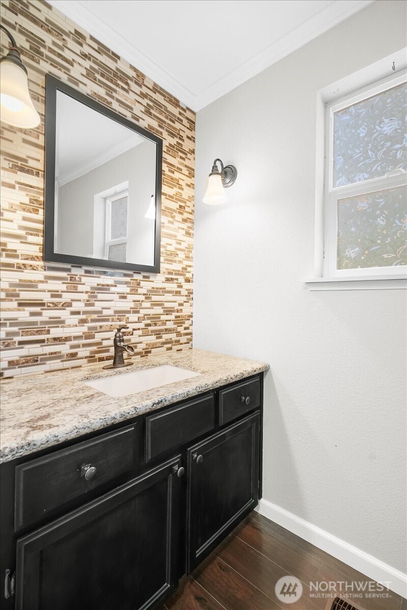16308 44th Avenue Property Photo 14