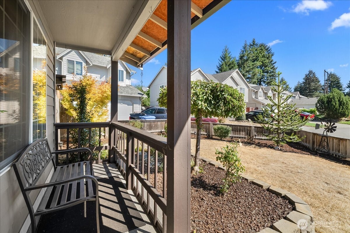 16308 44th Avenue Property Photo 18