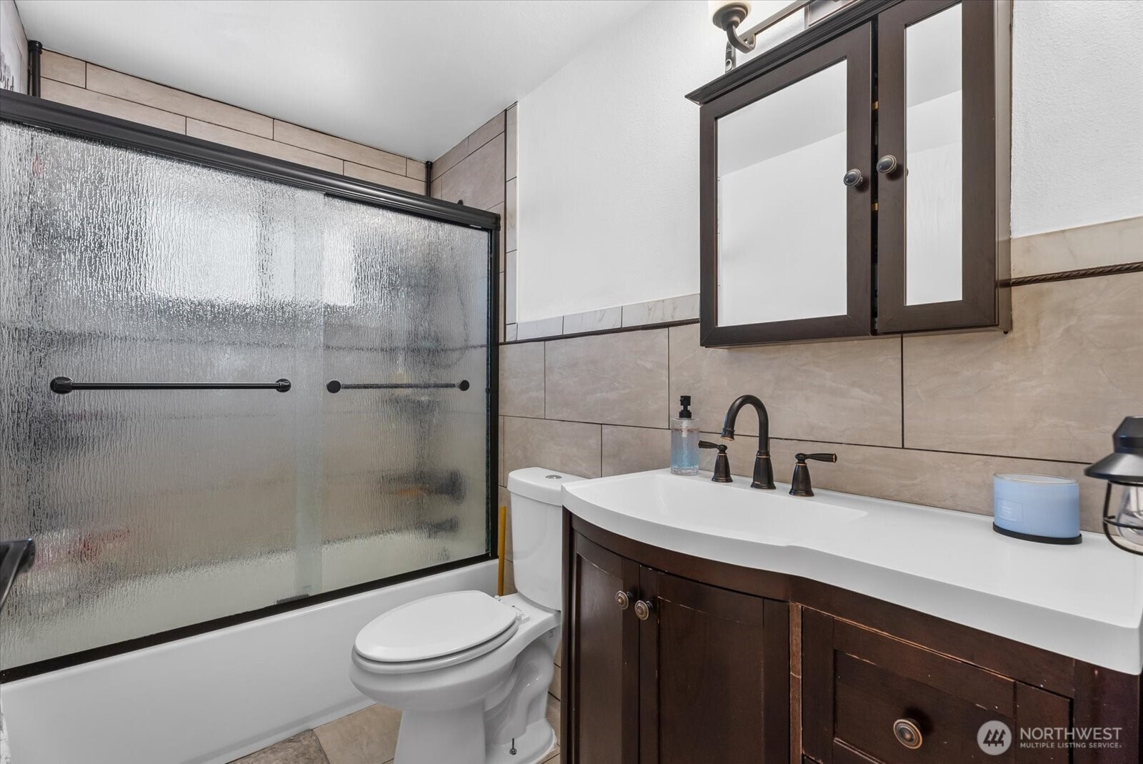 19408 9th Avenue Property Photo 9